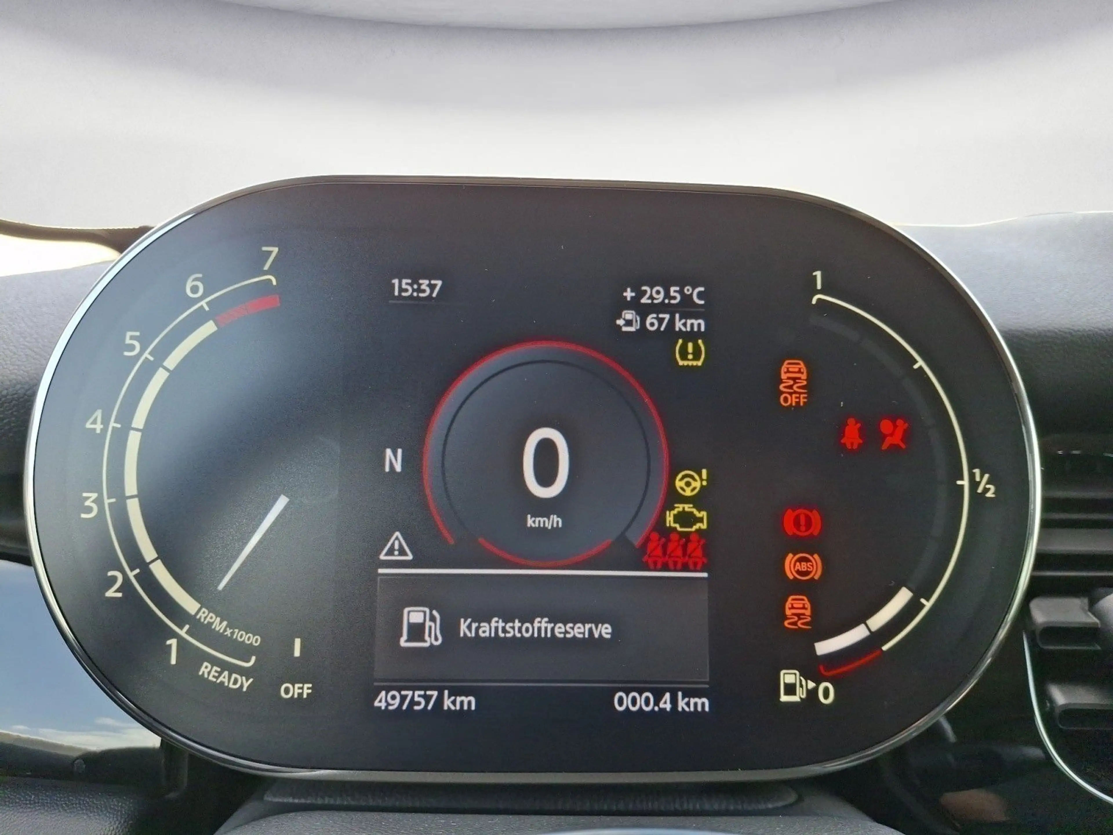 MINI One One Classic Trim Navigation Sportsitz Sitzheizun — photo 11
