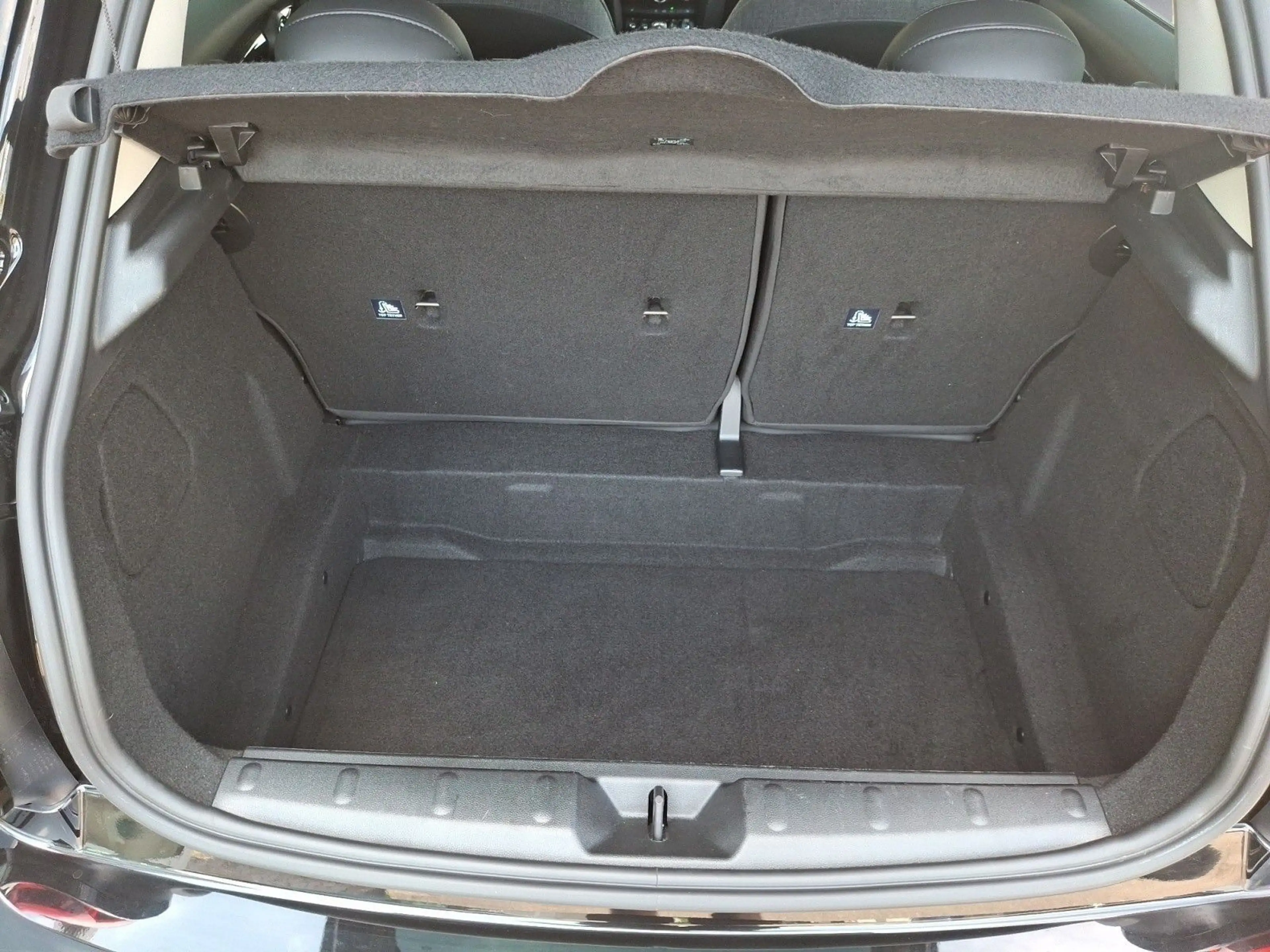 MINI One One Classic Trim Navigation Sportsitz Sitzheizun — photo 15
