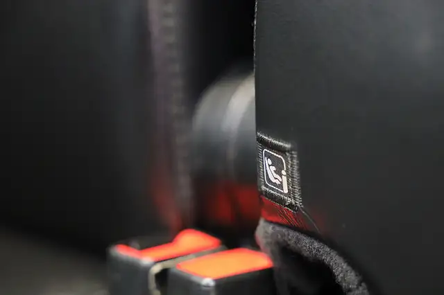Jeep Wrangler view 24