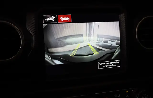 Jeep Wrangler view 20
