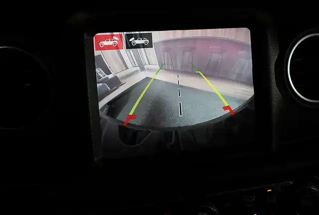 Jeep Wrangler view 21