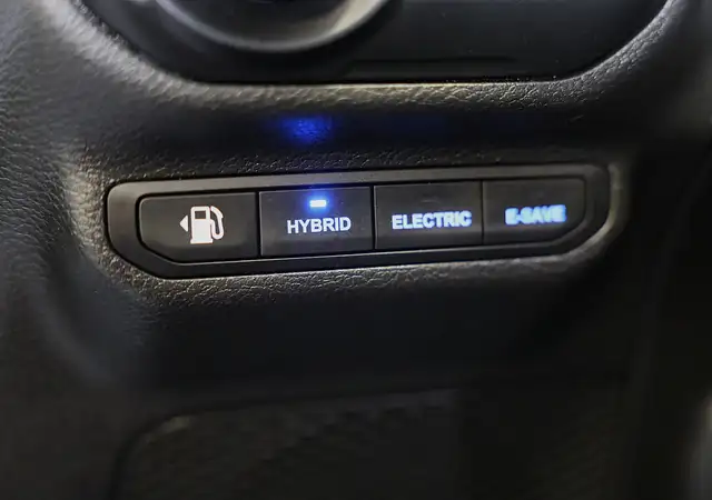 Jeep Wrangler view 26