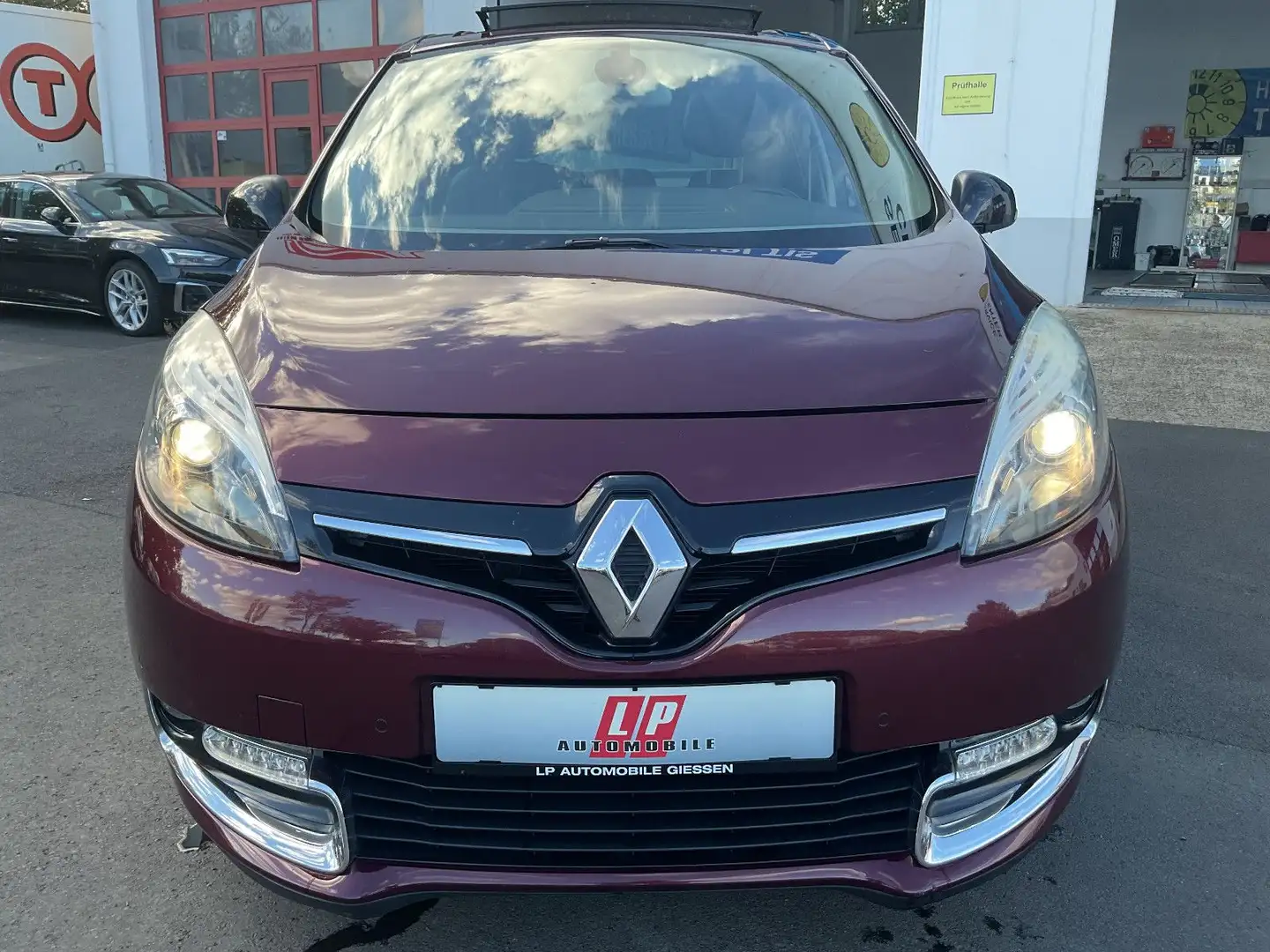 Renault Scenic III BOSE Edition Aut.Pano Leder Navi AHK Rot - 2