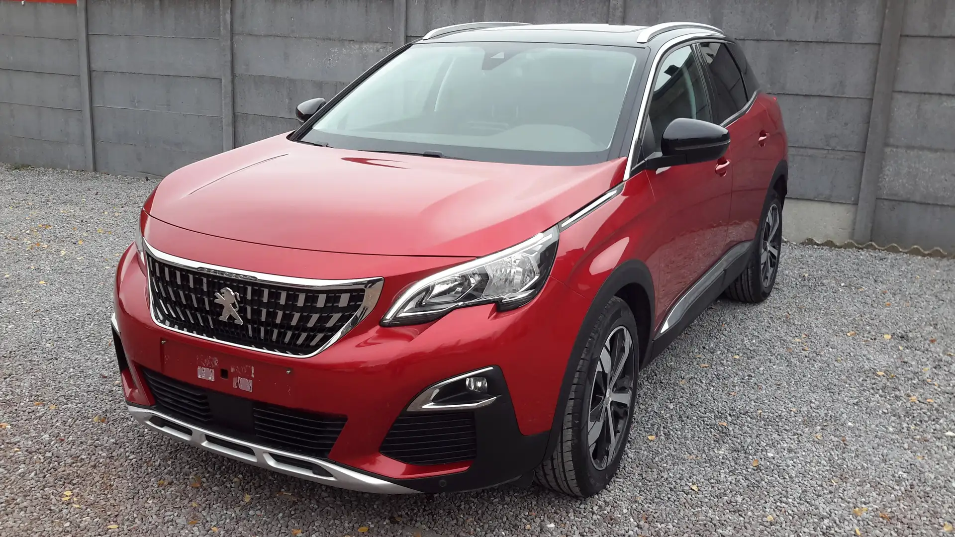 Peugeot 3008 3008 1.2 PureTech Allure Rood - 1