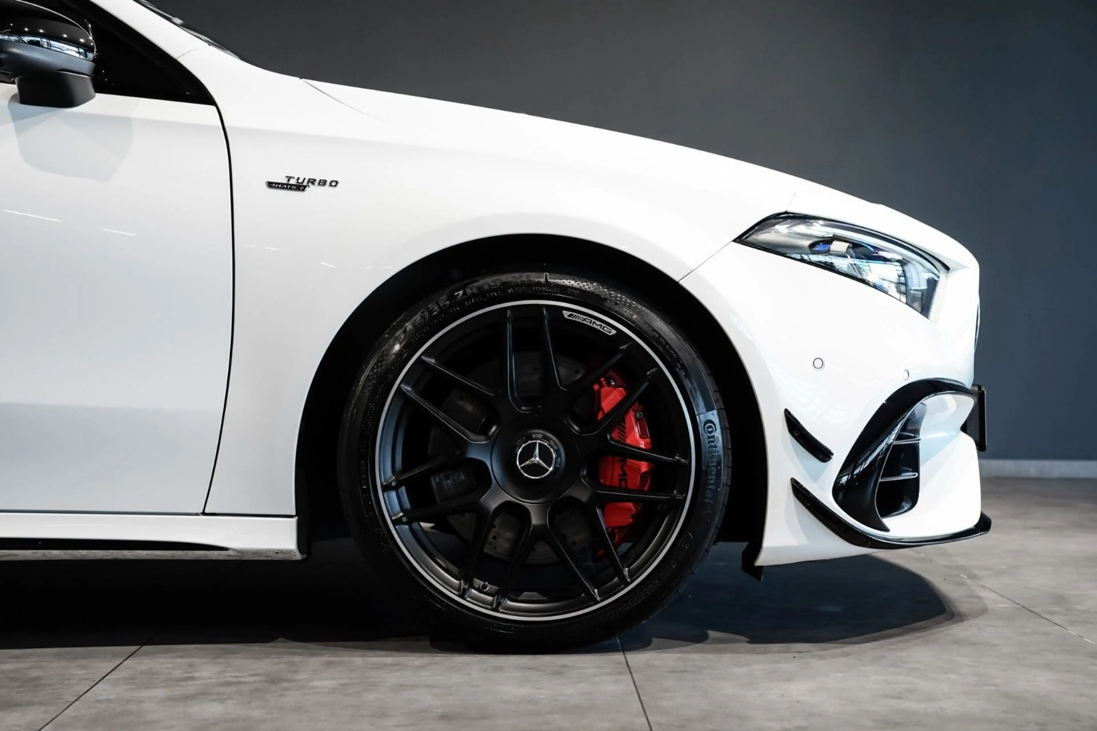 Mercedes-Benz A 45 AMG A 45 S AMG Aero Kit-Pano-Memory-360°-Drivers — photo 6