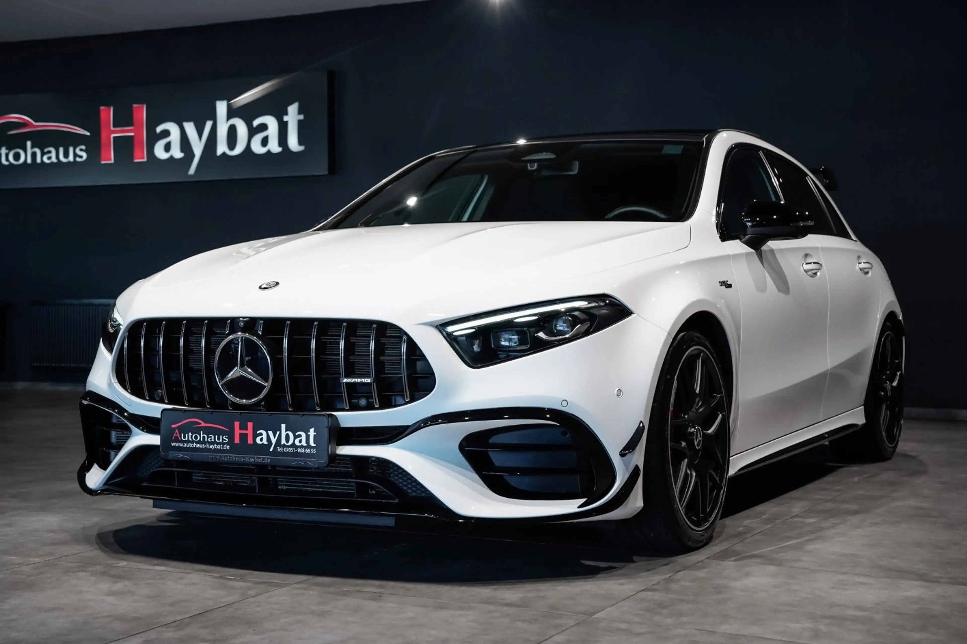 Mercedes-Benz A 45 AMG A 45 S AMG Aero Kit-Pano-Memory-360°-Drivers — photo 3