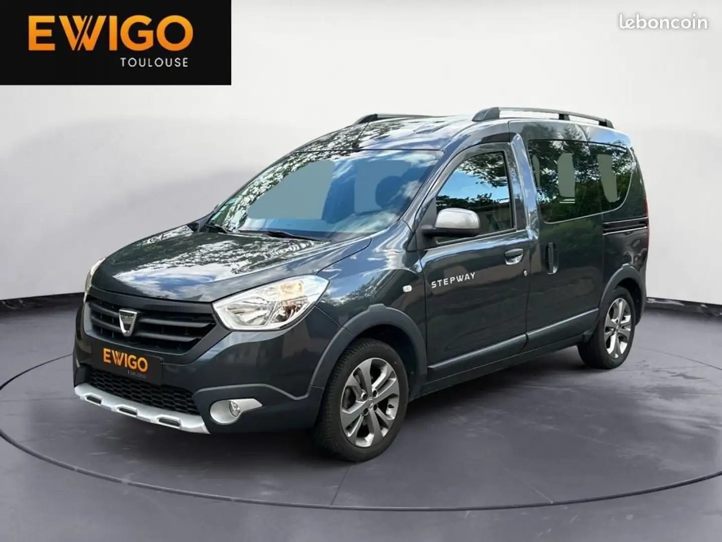 Dacia Dokker 115 CV 1.2 TCE TPMR PMR Gris - 1
