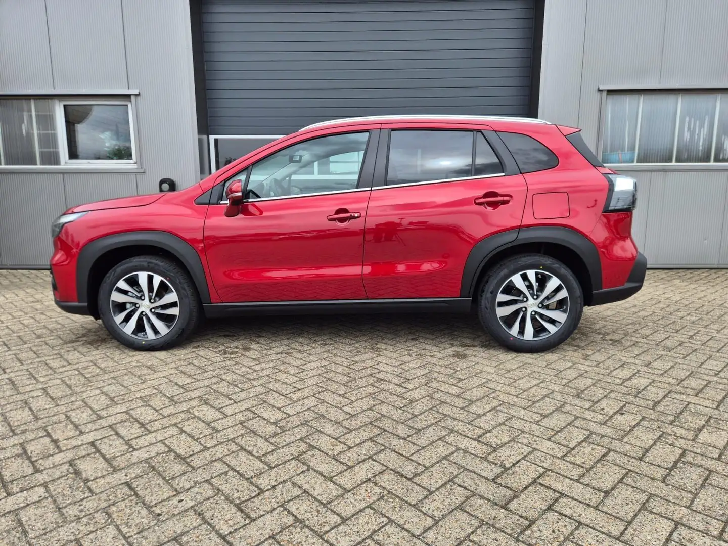 Suzuki S-Cross Comfort+ 110PS Automatik MHEV 1.4 Boosterjet Te... Rot - 2
