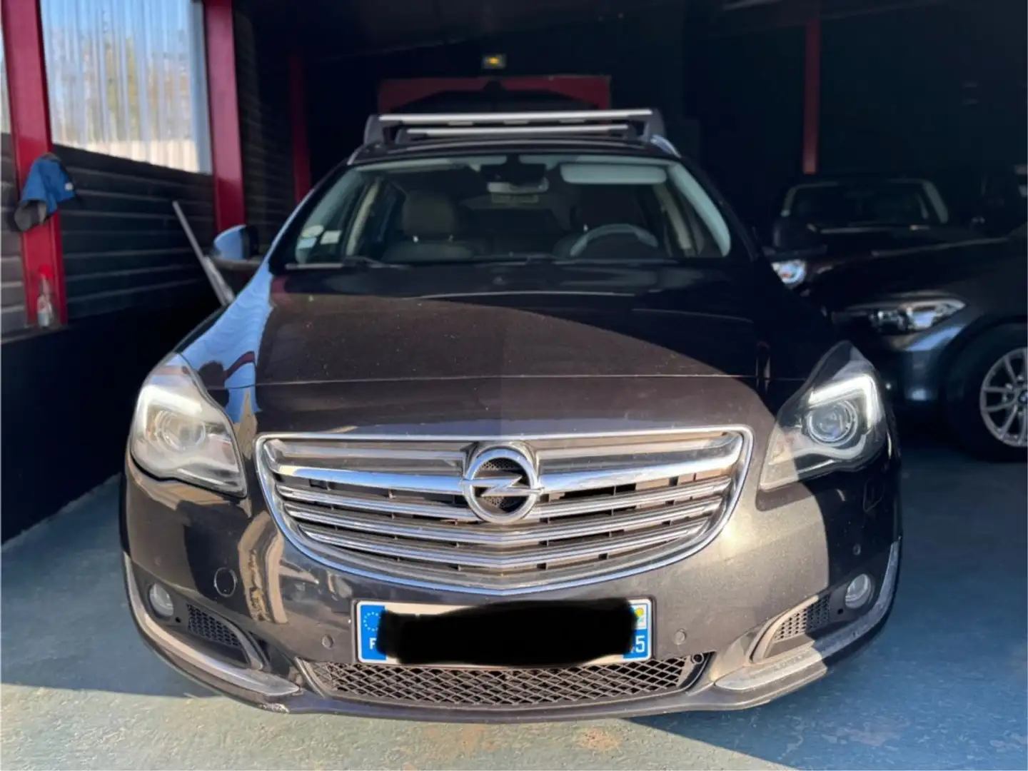 Opel Insignia A Sport Tourer Phase 2 CDTI 16V ecoFLEX S&S 140 cv Negro - 1