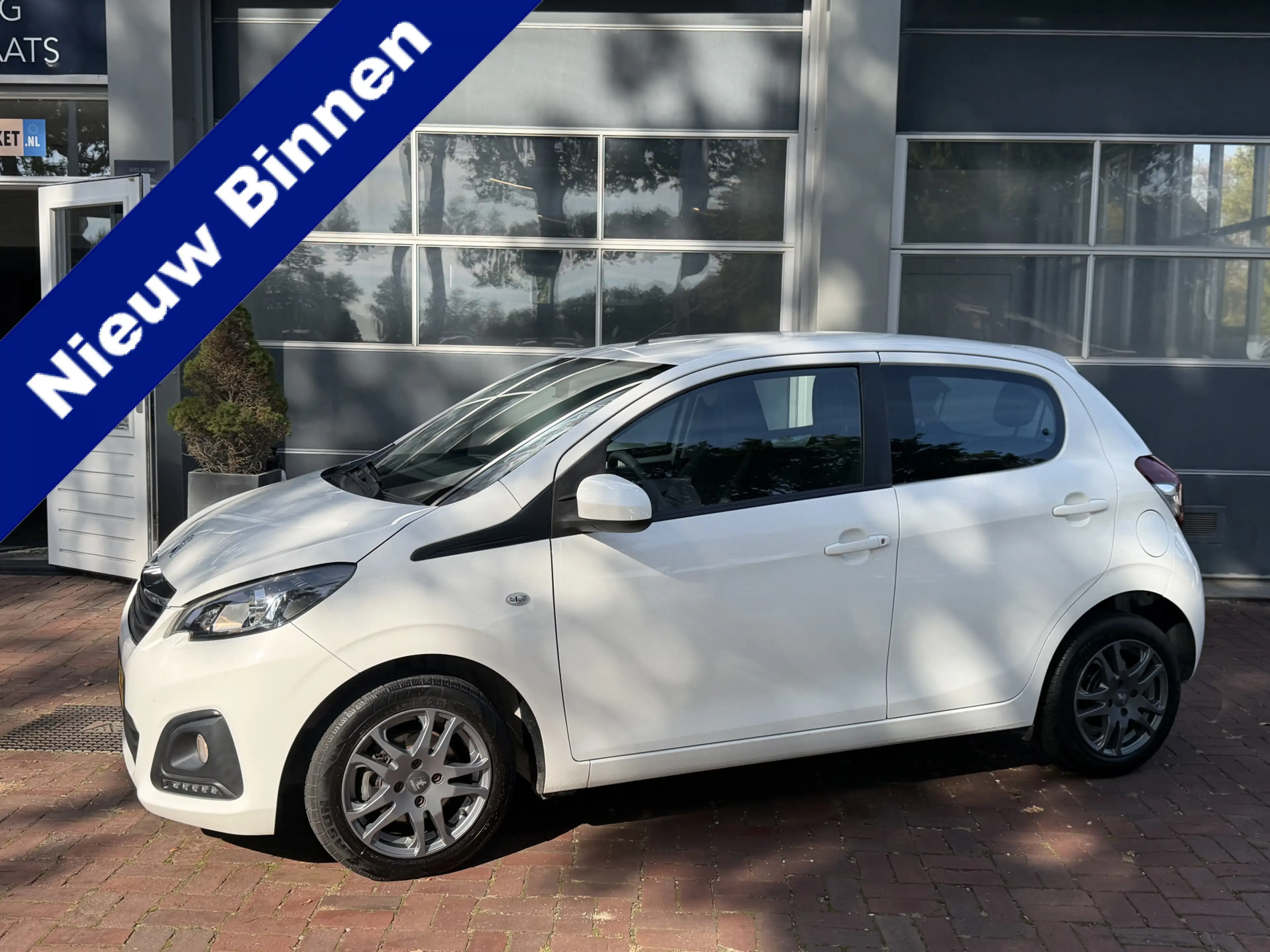 Peugeot 108 1.0 e-VTi Active Bj 2016 Km 115.000 Nap 2e eigen 5