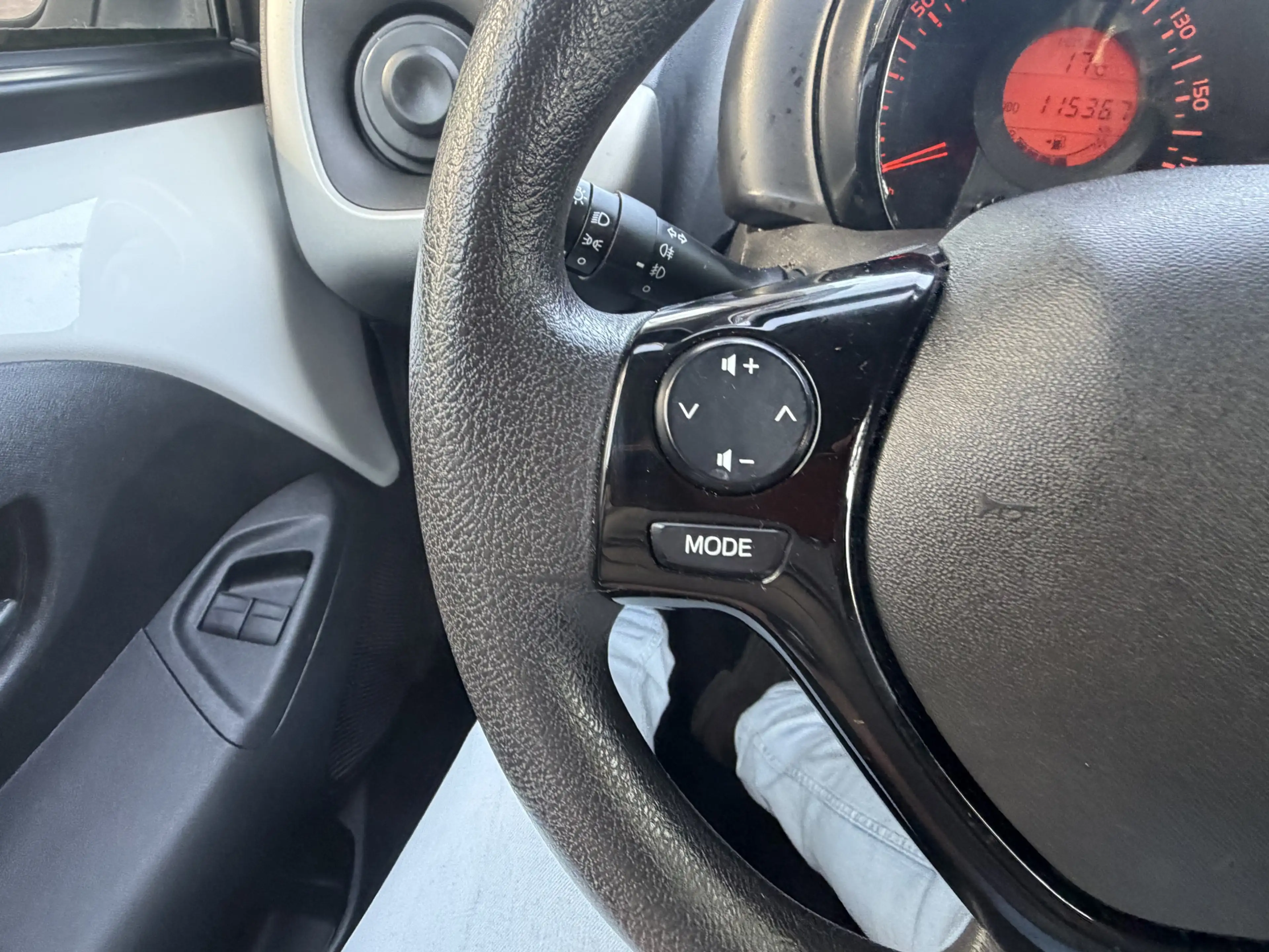 Peugeot 108 1.0 e-VTi Active Bj 2016 Km 115.000 Nap 2e eigen 5 — photo 26