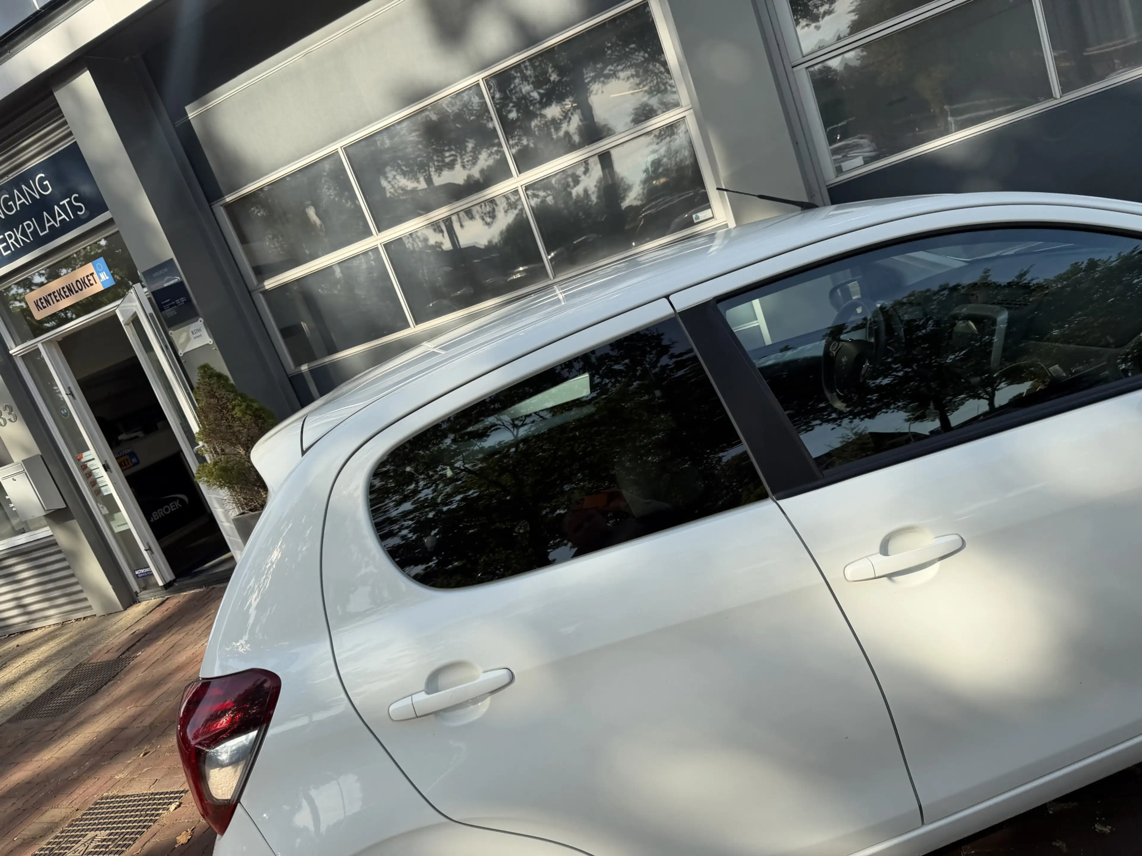 Peugeot 108 1.0 e-VTi Active Bj 2016 Km 115.000 Nap 2e eigen 5 — photo 39