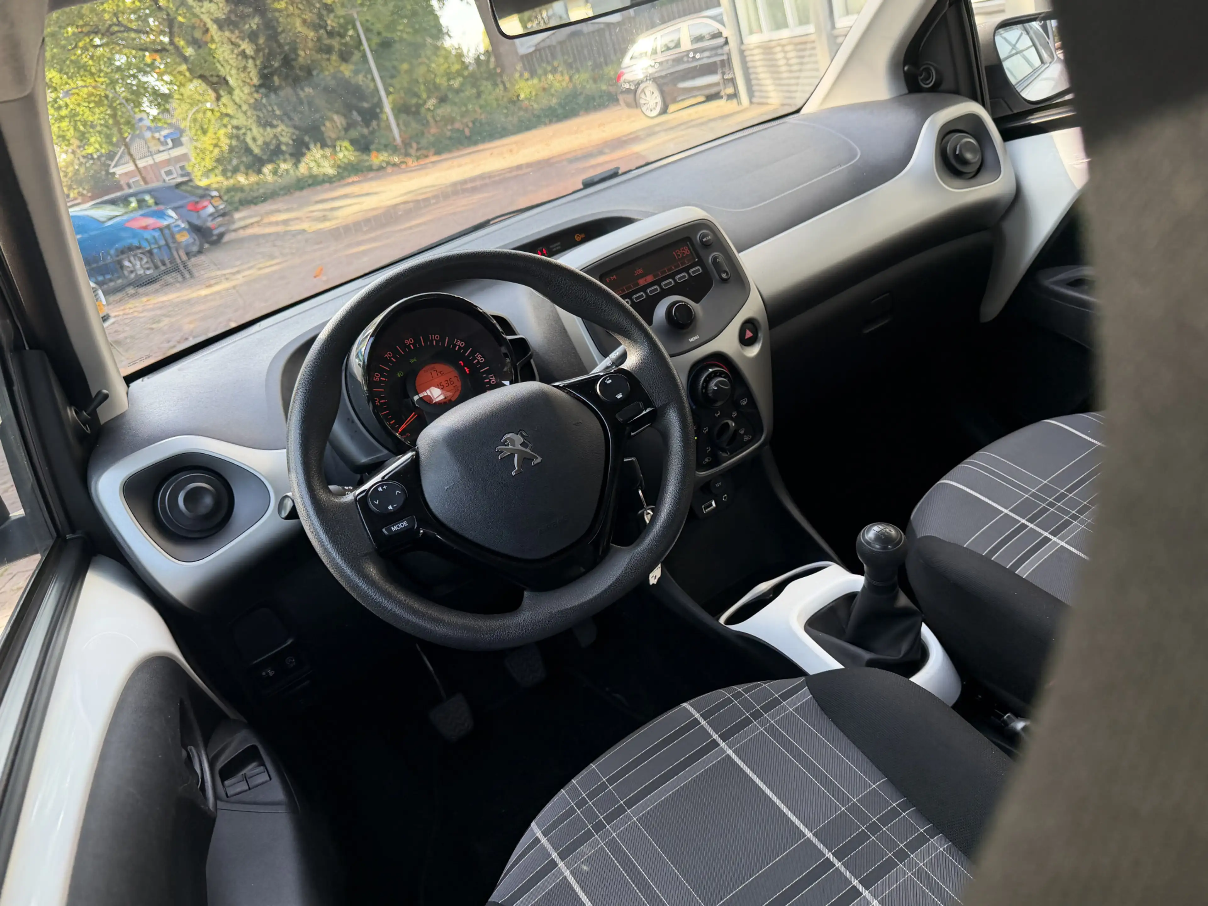 Peugeot 108 1.0 e-VTi Active Bj 2016 Km 115.000 Nap 2e eigen 5 — photo 21