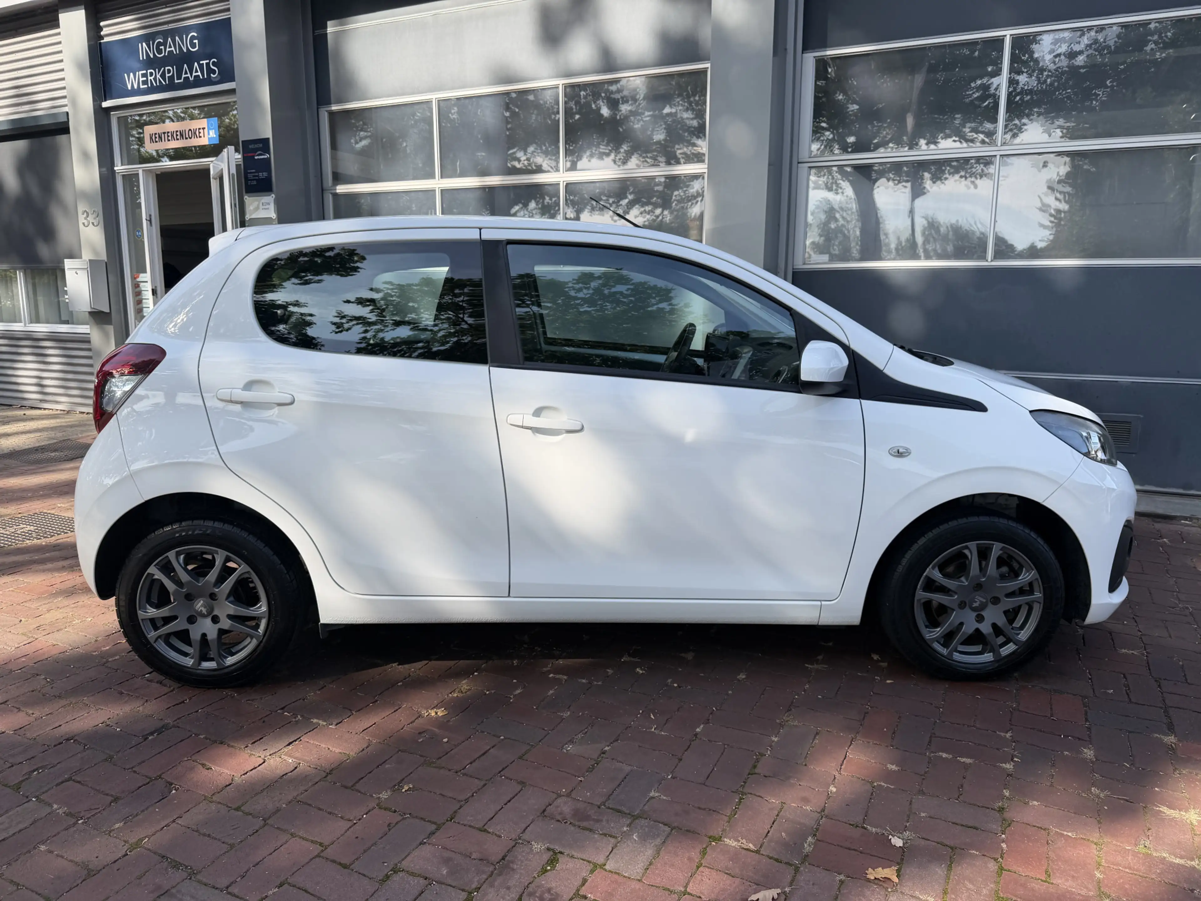 Peugeot 108 1.0 e-VTi Active Bj 2016 Km 115.000 Nap 2e eigen 5 — photo 4