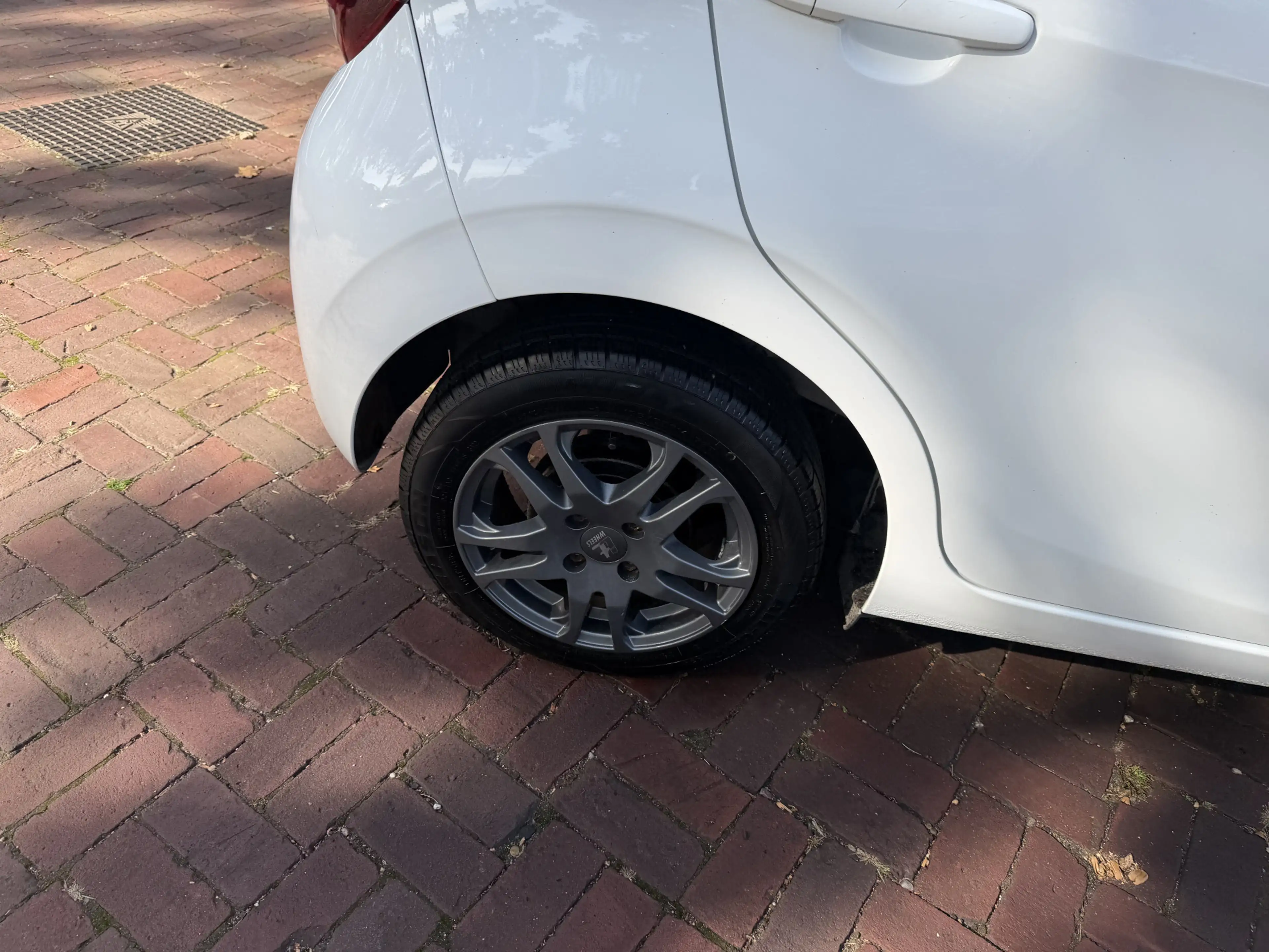 Peugeot 108 1.0 e-VTi Active Bj 2016 Km 115.000 Nap 2e eigen 5 — photo 37