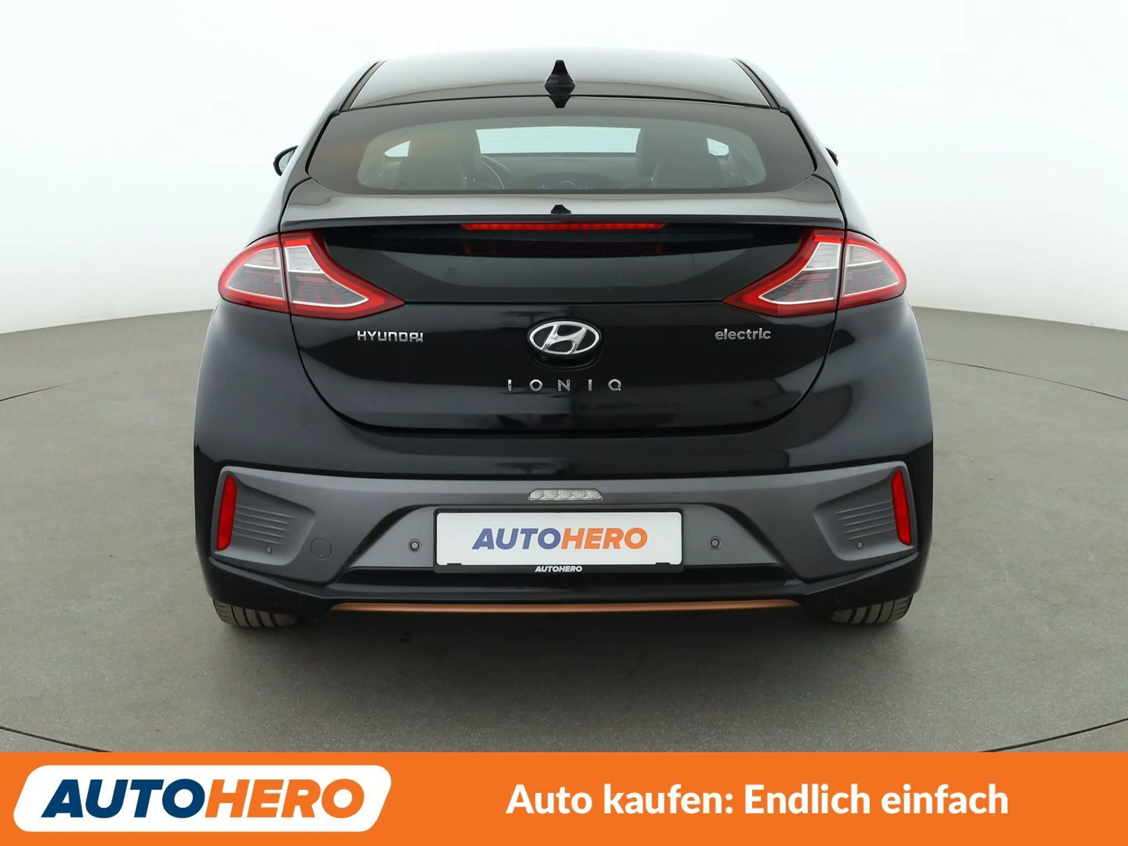Hyundai IONIQ electric drive 88 kW Premium Elektro *NAV*ACC*CAM* — photo 5