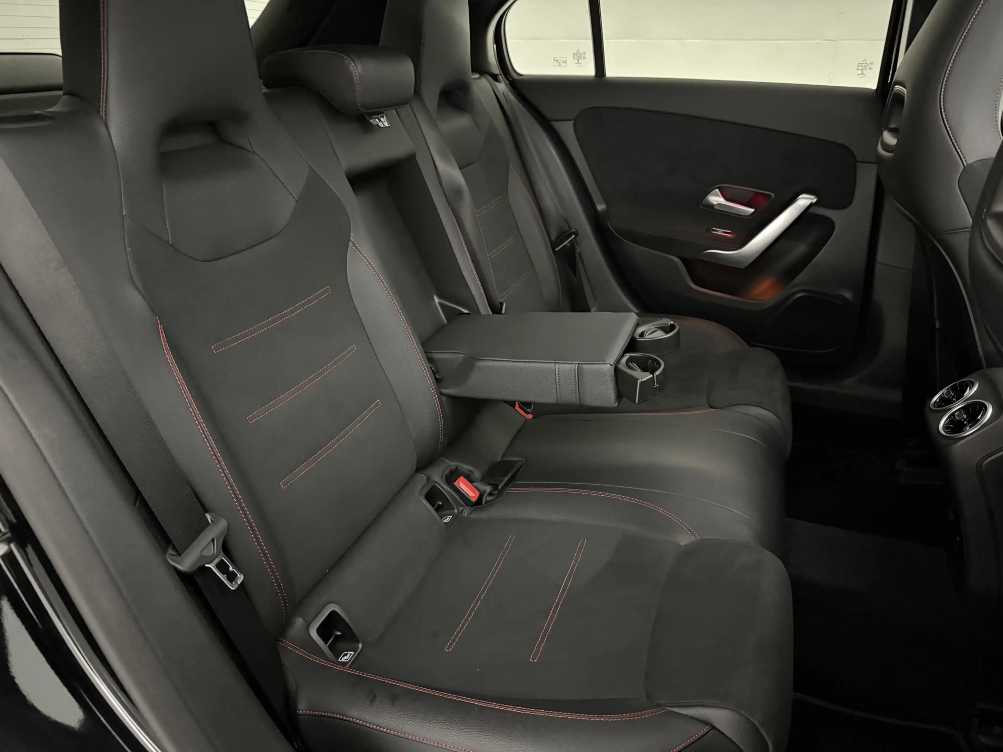 Mercedes-Benz A 200 AMG | Pano | Sfeer | Camera | Virtual | Cruise | L — photo 42