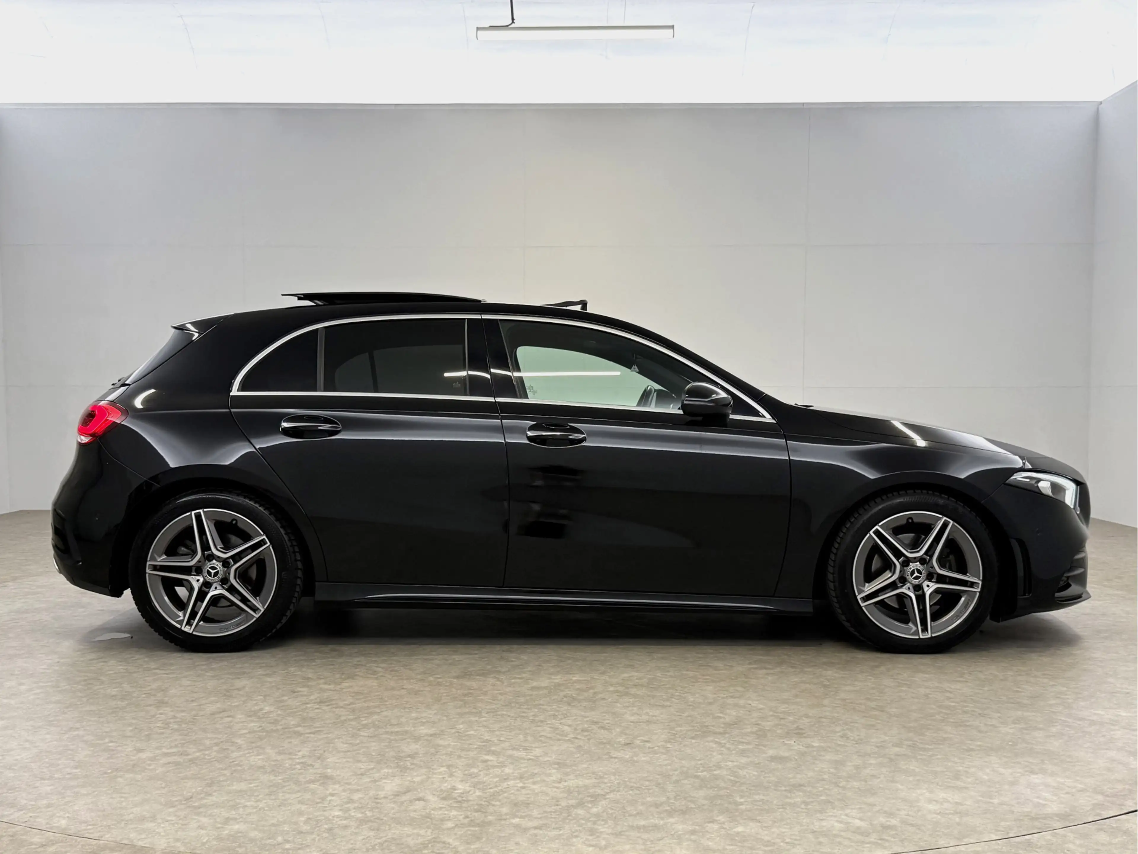 Mercedes-Benz A 200 AMG | Pano | Sfeer | Camera | Virtual | Cruise | L — photo 9