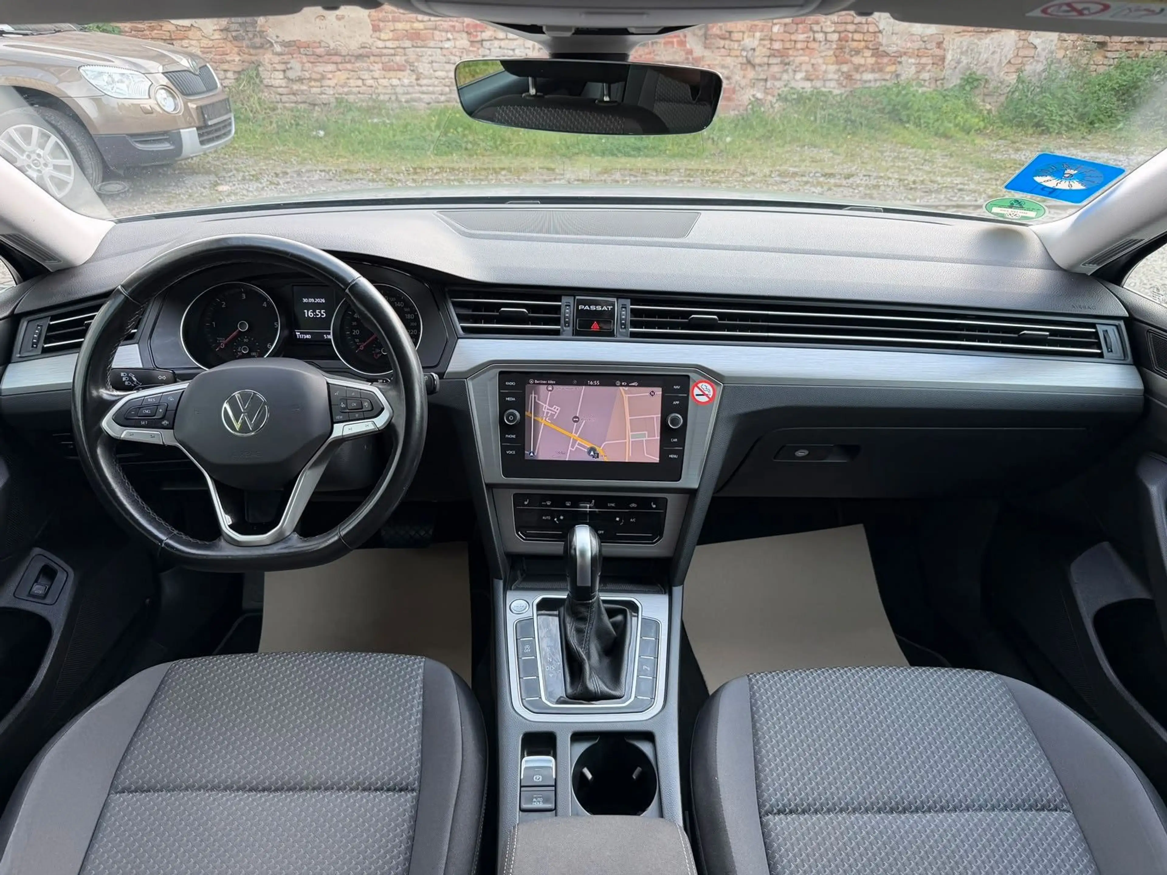 Volkswagen Passat Variant 2.0 TDI DSG BMT*TÜV neu*1.Hand — photo 3