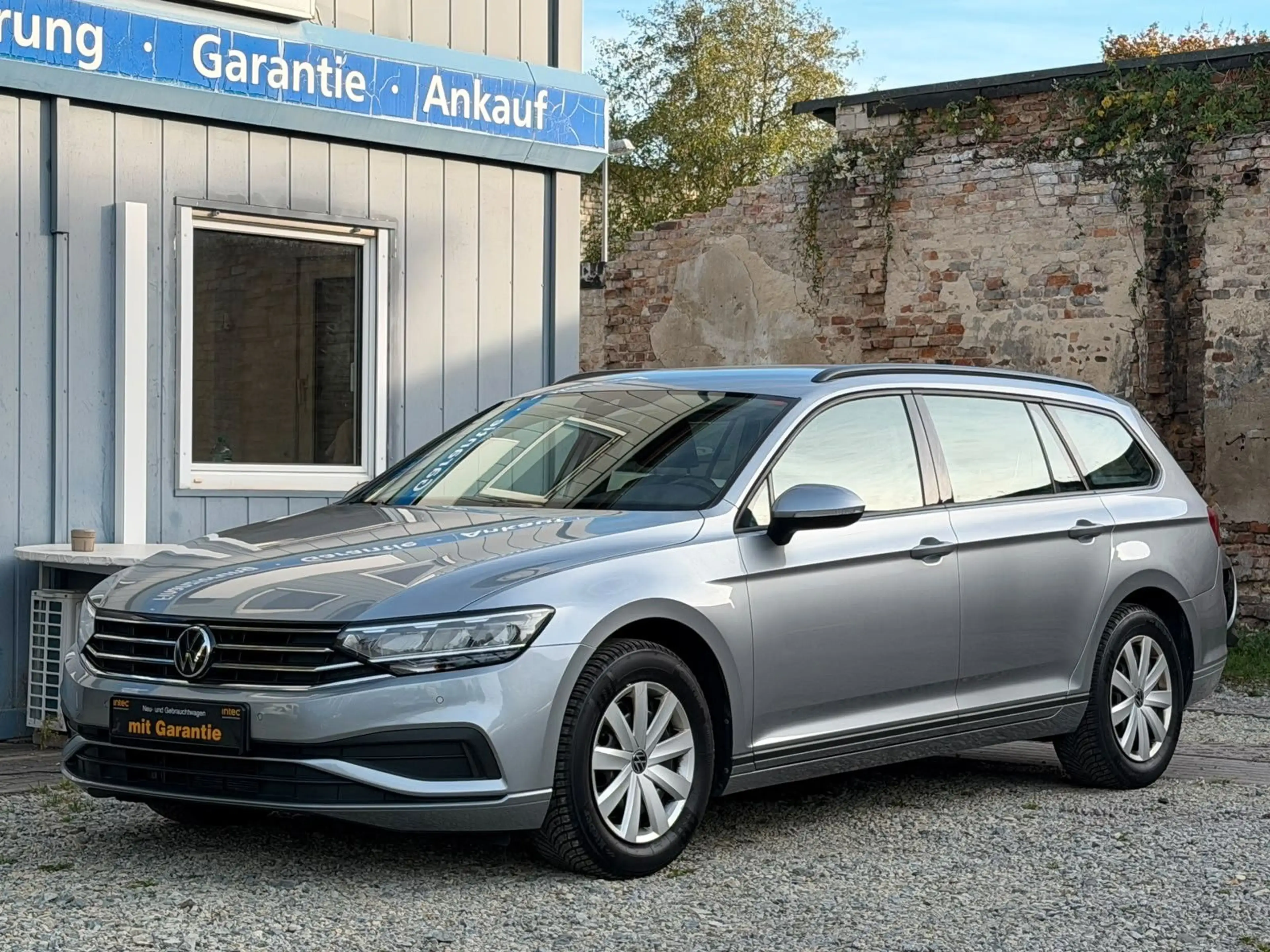 Volkswagen Passat Variant 2.0 TDI DSG BMT*TÜV neu*1.Hand — photo 6