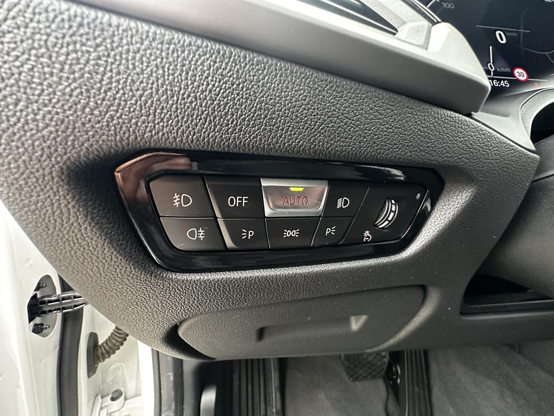 BMW 320 3-serie 320e Head-Up|Laserlicht|Adaptiev.Cruise|Sp — photo 5