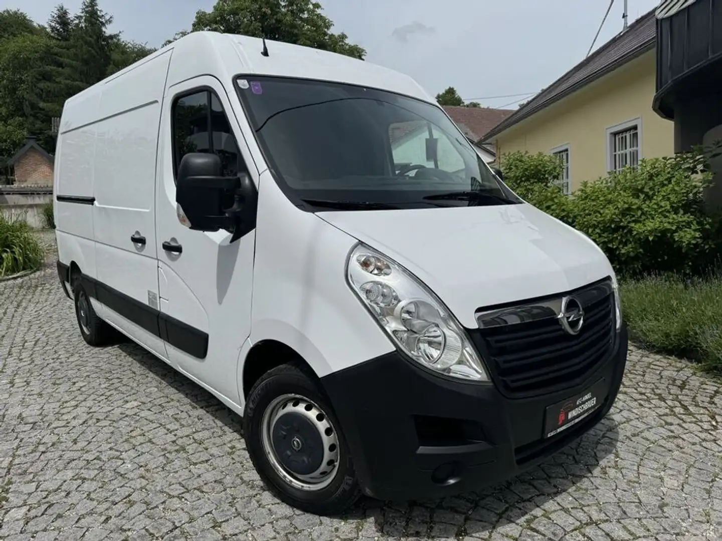 Opel Movano HKa L2H2 3,5t Weiß - 1