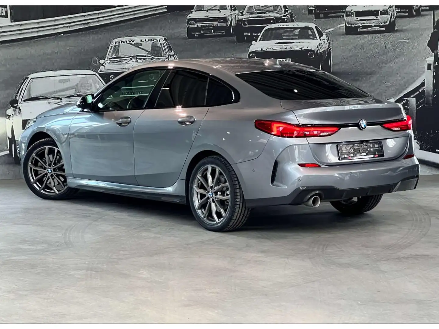 BMW 216 216d Gran Coupé - BV DKG  GRAN COUPE F44 M Sport Gris - 2