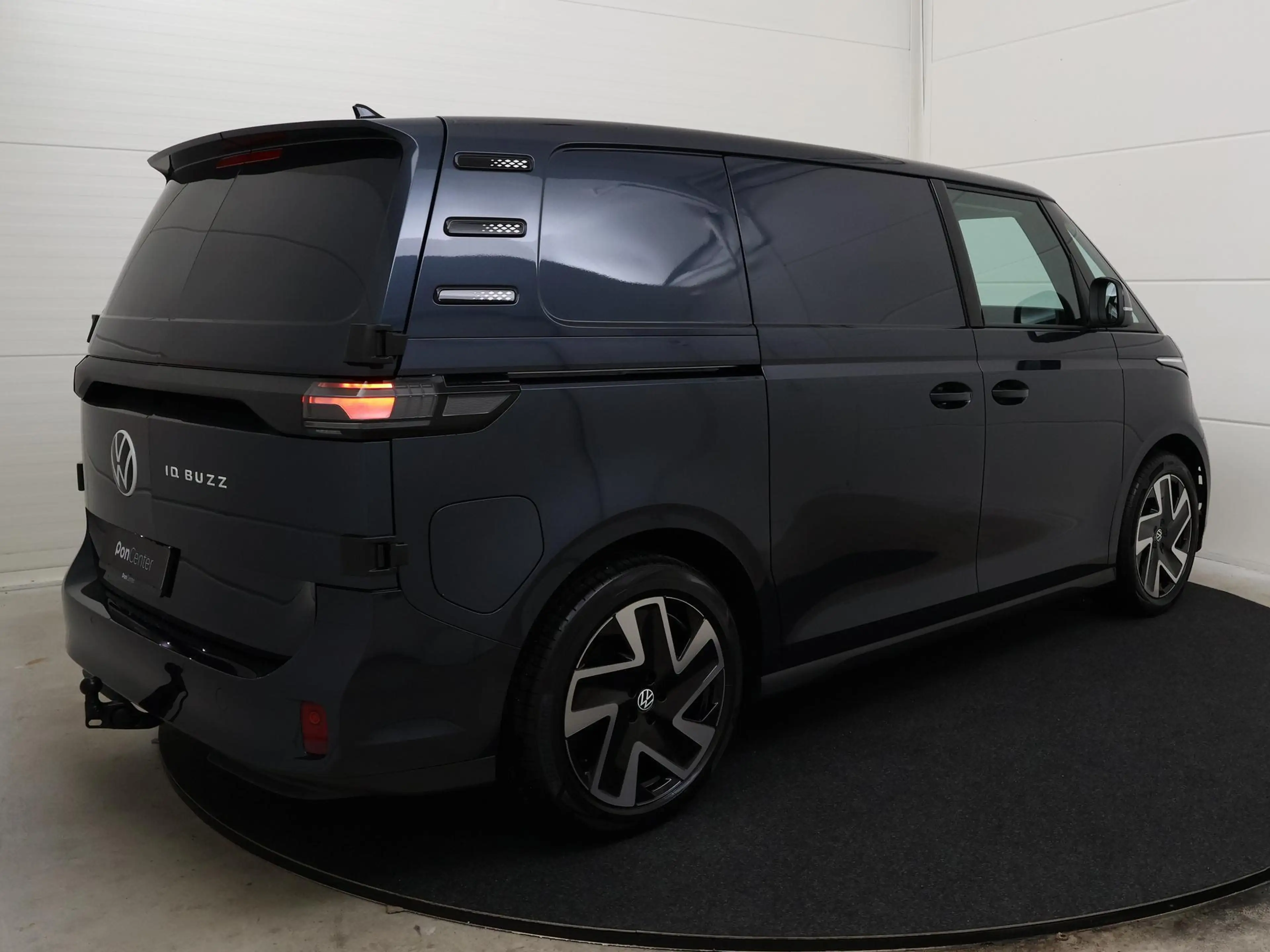 Volkswagen ID. Buzz Cargo Bedrijfswagens Bulli Limited Edition 250 kW / 340 — photo 4