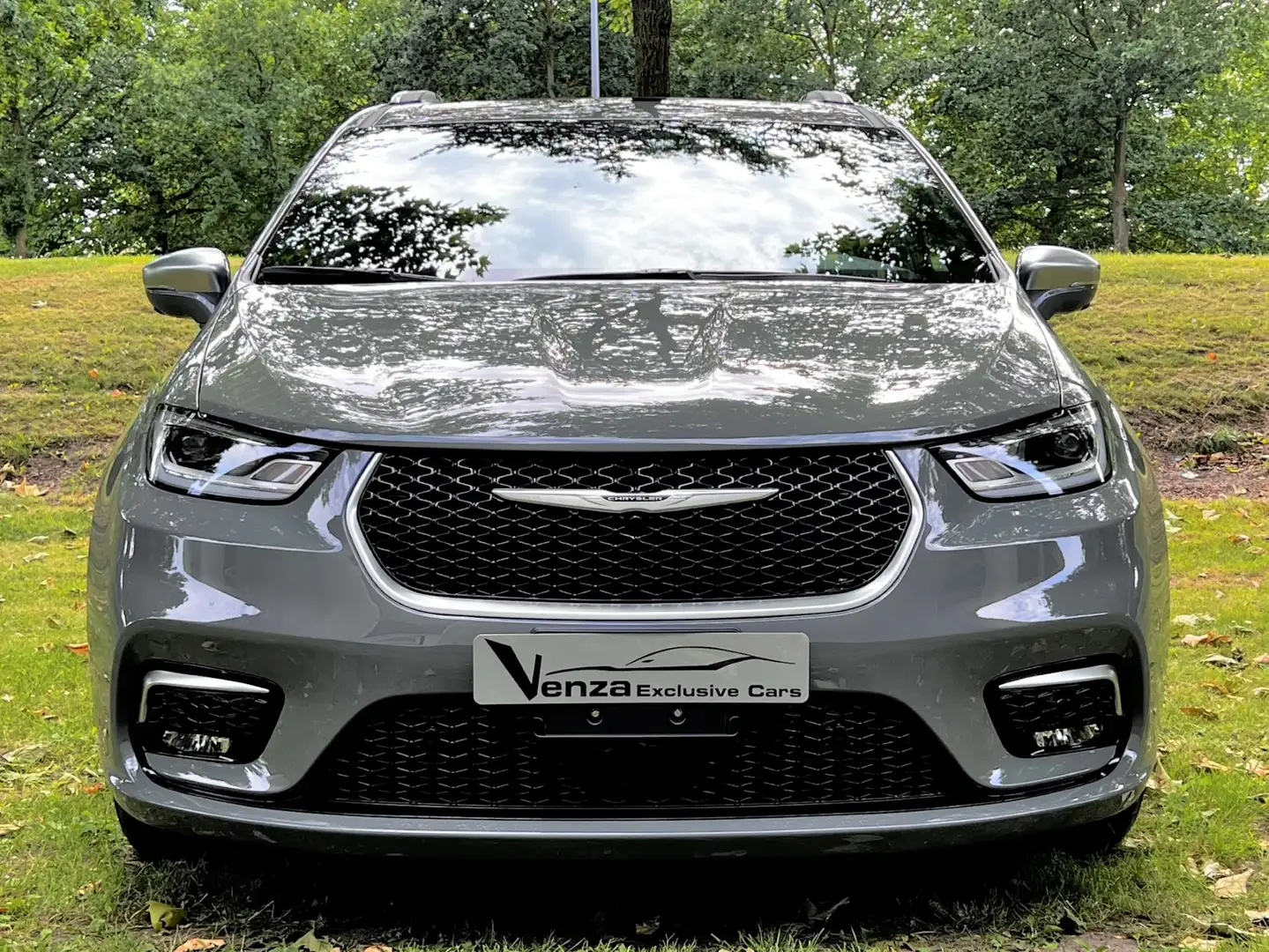 Chrysler Grand Voyager 3.6 V6 Pinnacle Plug-in Hybride Szürke - 2