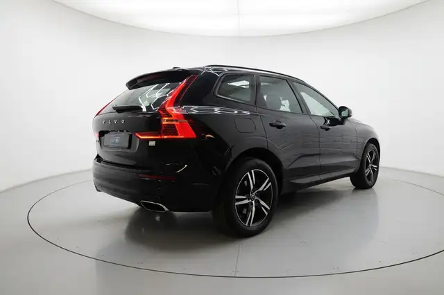 Volvo XC60 view 6