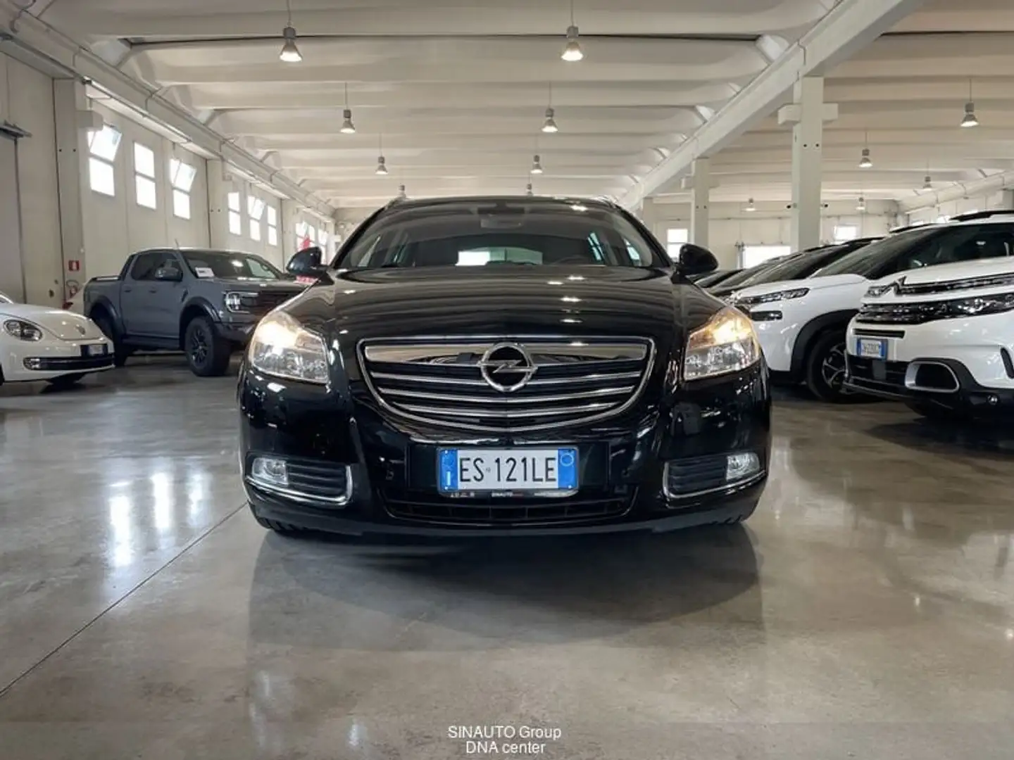 Opel Insignia 2.0 CDTI 160CV Sports Tourer Cosmo - 2