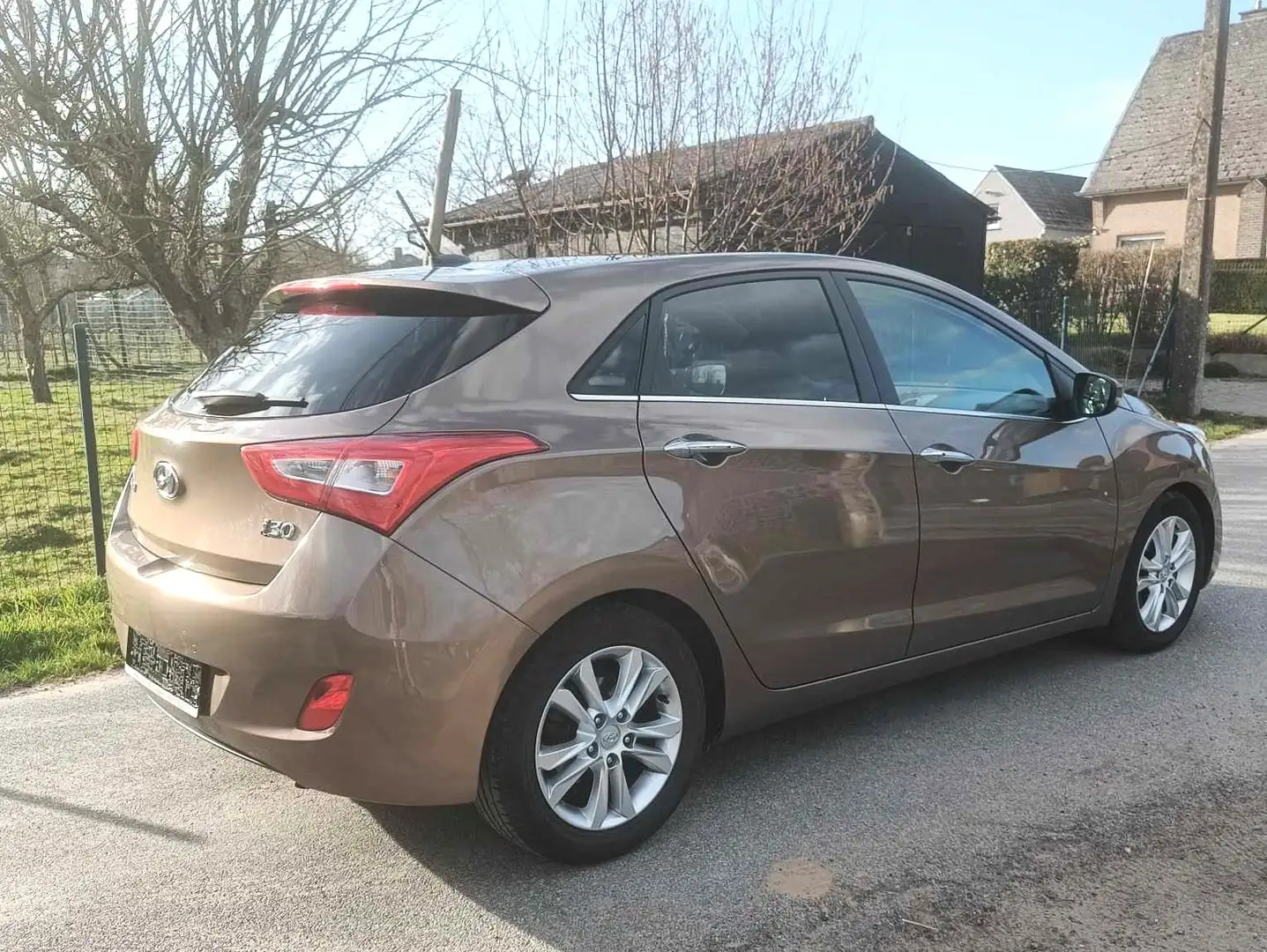 Hyundai i30 Automaat / Full option / 1ste eigenaar Beige - 2