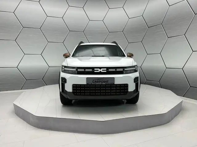 Dacia Bigster view 8