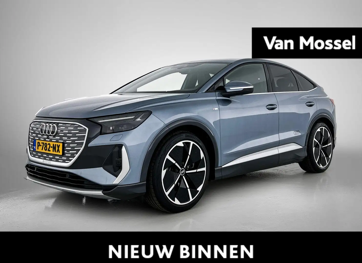 Audi Q4 e-tron Sportback 50 quattro Launch edition S Competition Blauw - 1