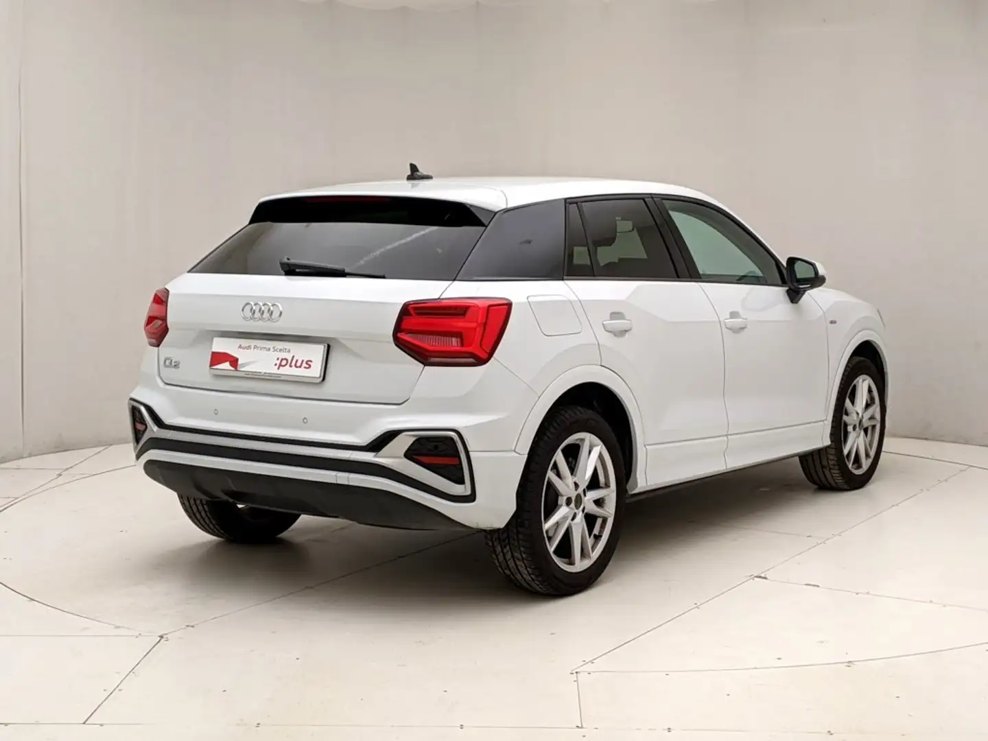 Audi Q2 35 TDI S tronic S line Edition Blu/Azzurro - 2