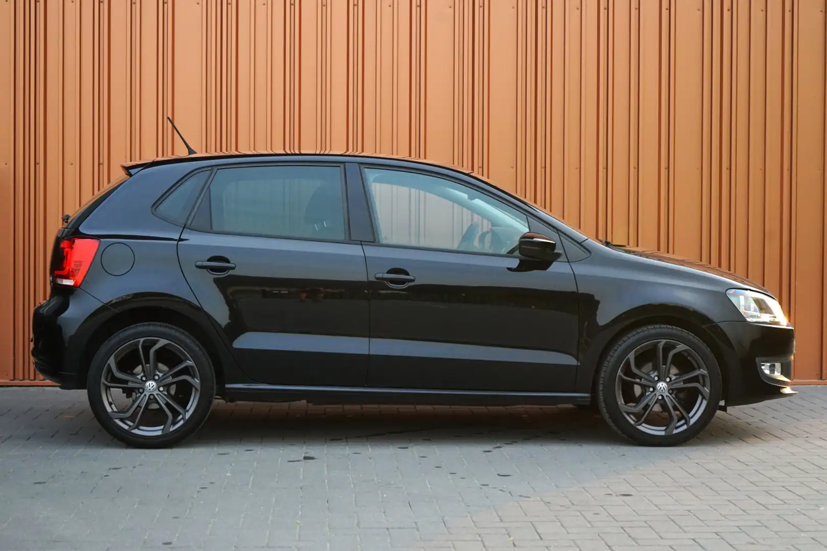 Volkswagen Polo 1.2 TSI BlueMotion 90PK NL AUTO Clima Nieuwe ketti Noir - 2