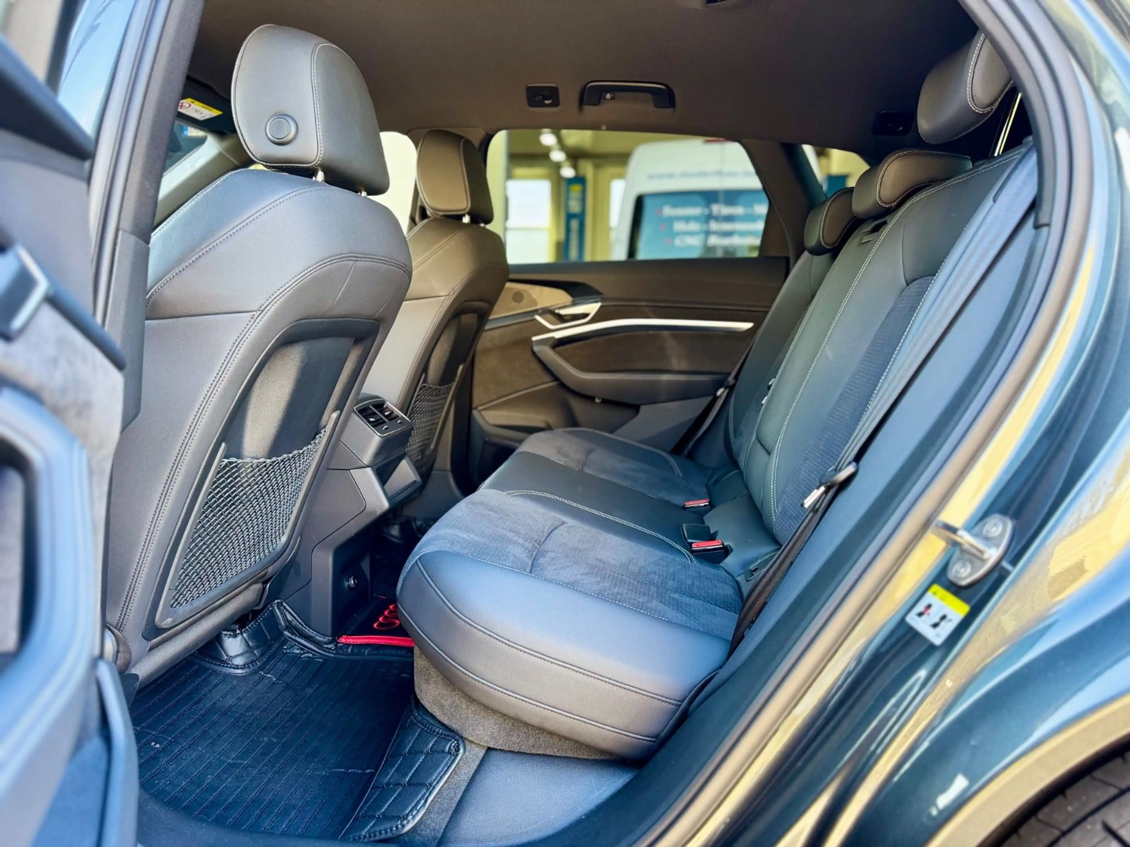 Audi e-tron S quattro/B&O/21 Zoll/Top Gepflegt/SOH 95 — photo 10