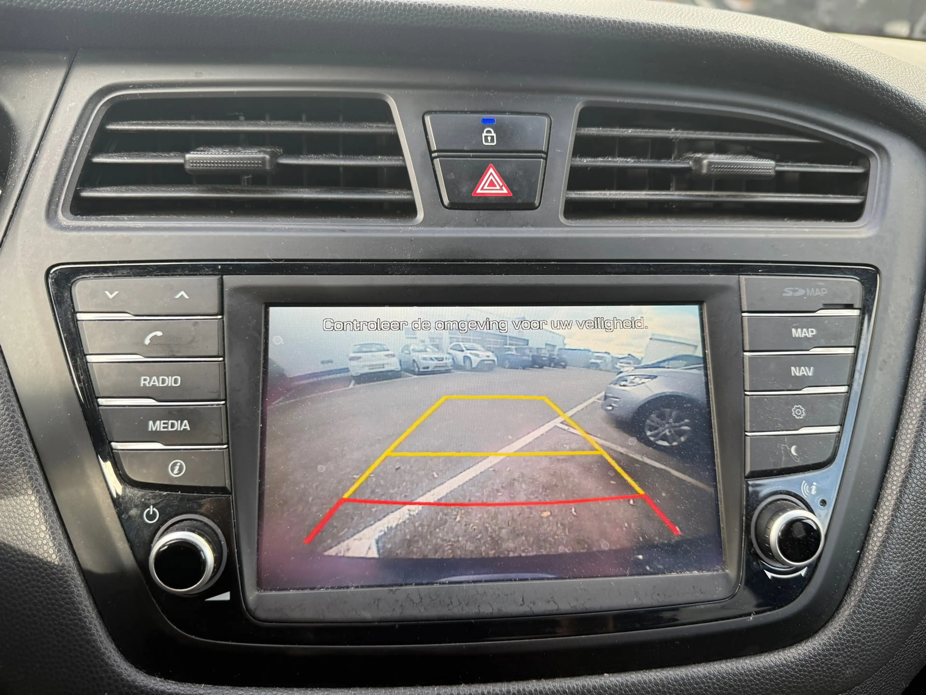 Hyundai i20 1.0 T-GDI Go! 2016 NAVI | CRUISE | AIRCO | PDC | C — photo 13