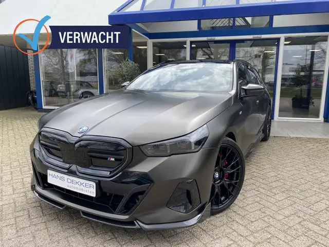 BMW i5 Touring M60 xDrive 84 kWh