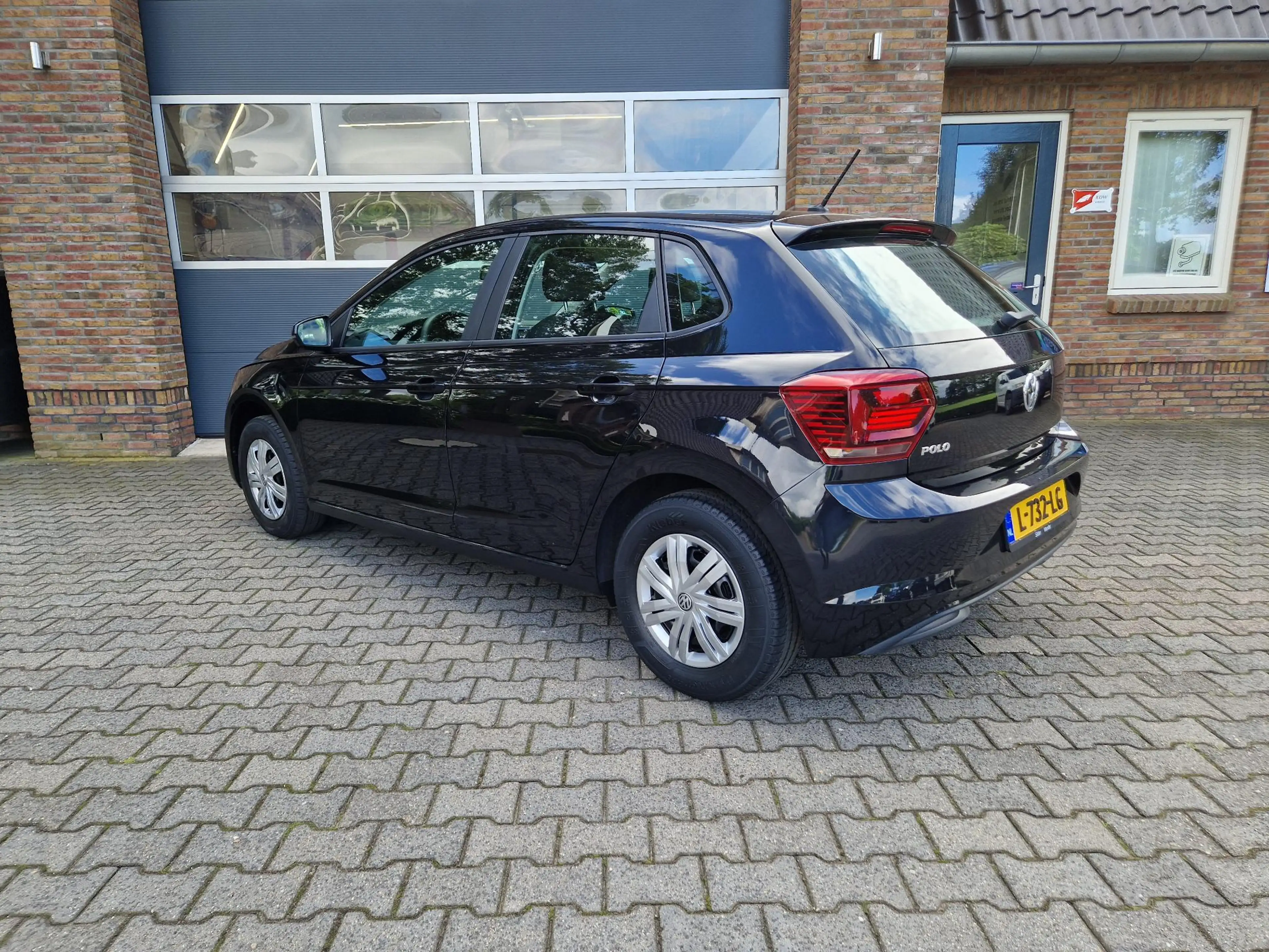 Volkswagen Polo 1.0 MPI Beats — photo 4
