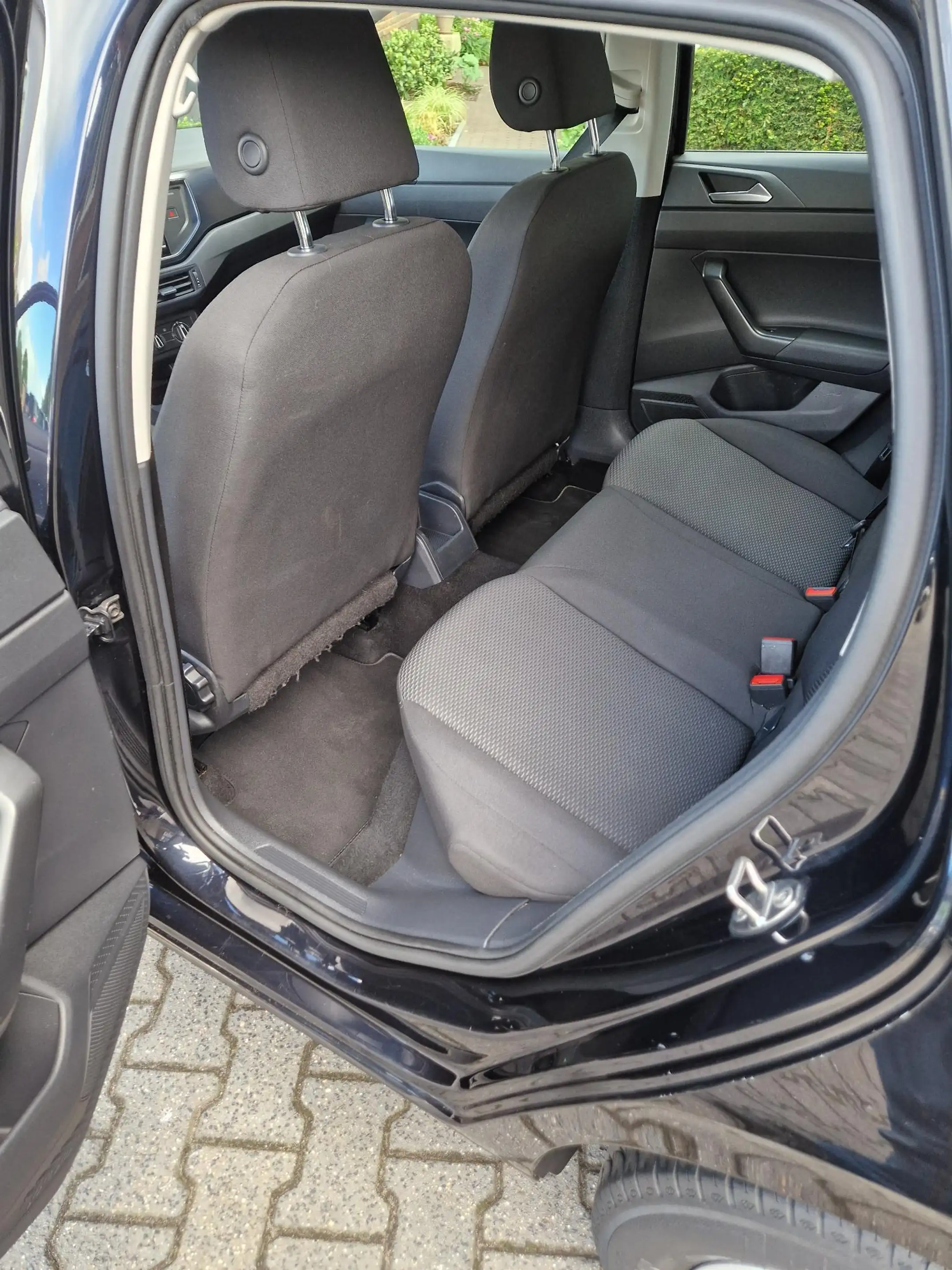 Volkswagen Polo 1.0 MPI Beats — photo 11