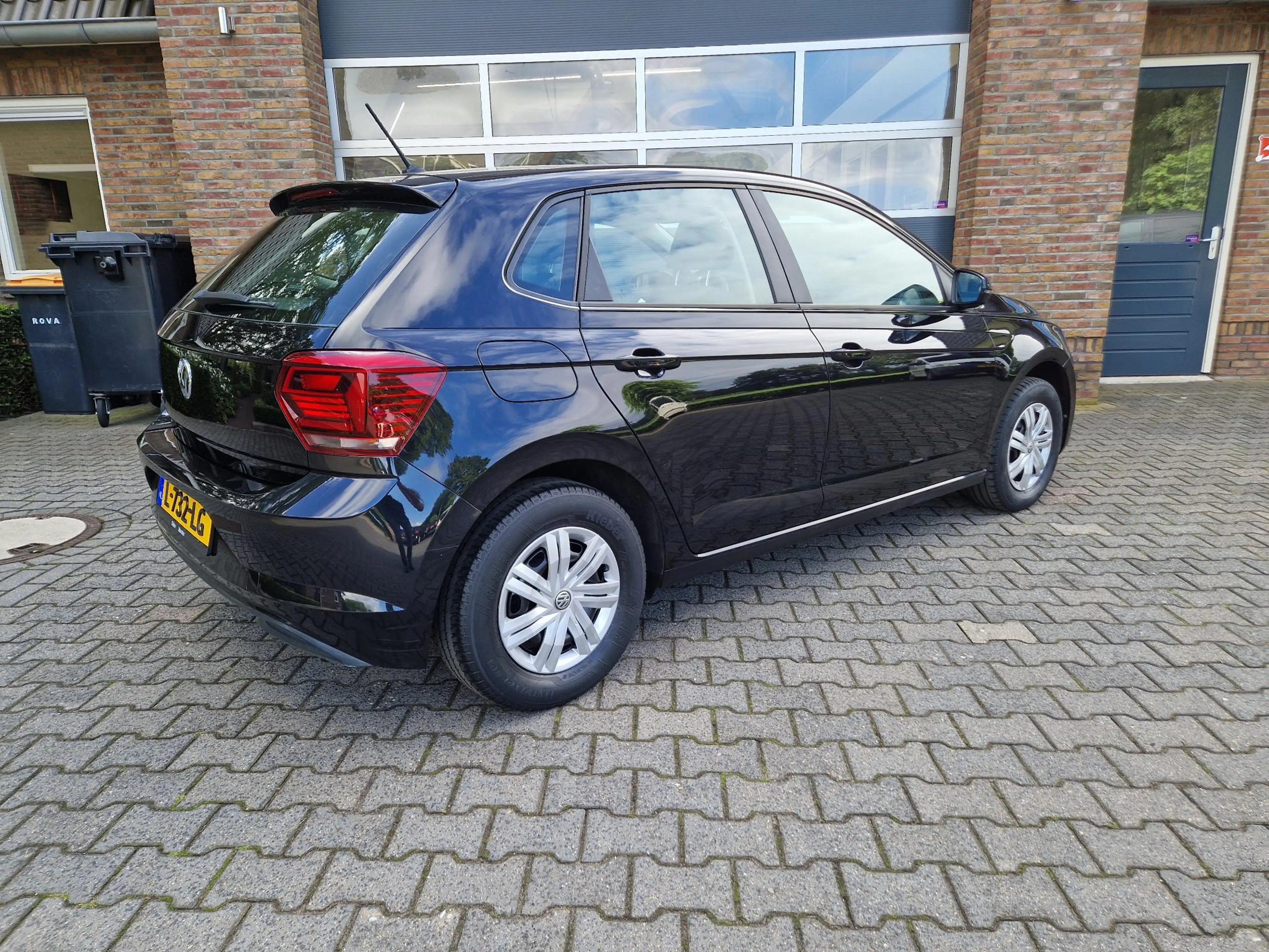 Volkswagen Polo 1.0 MPI Beats — photo 3