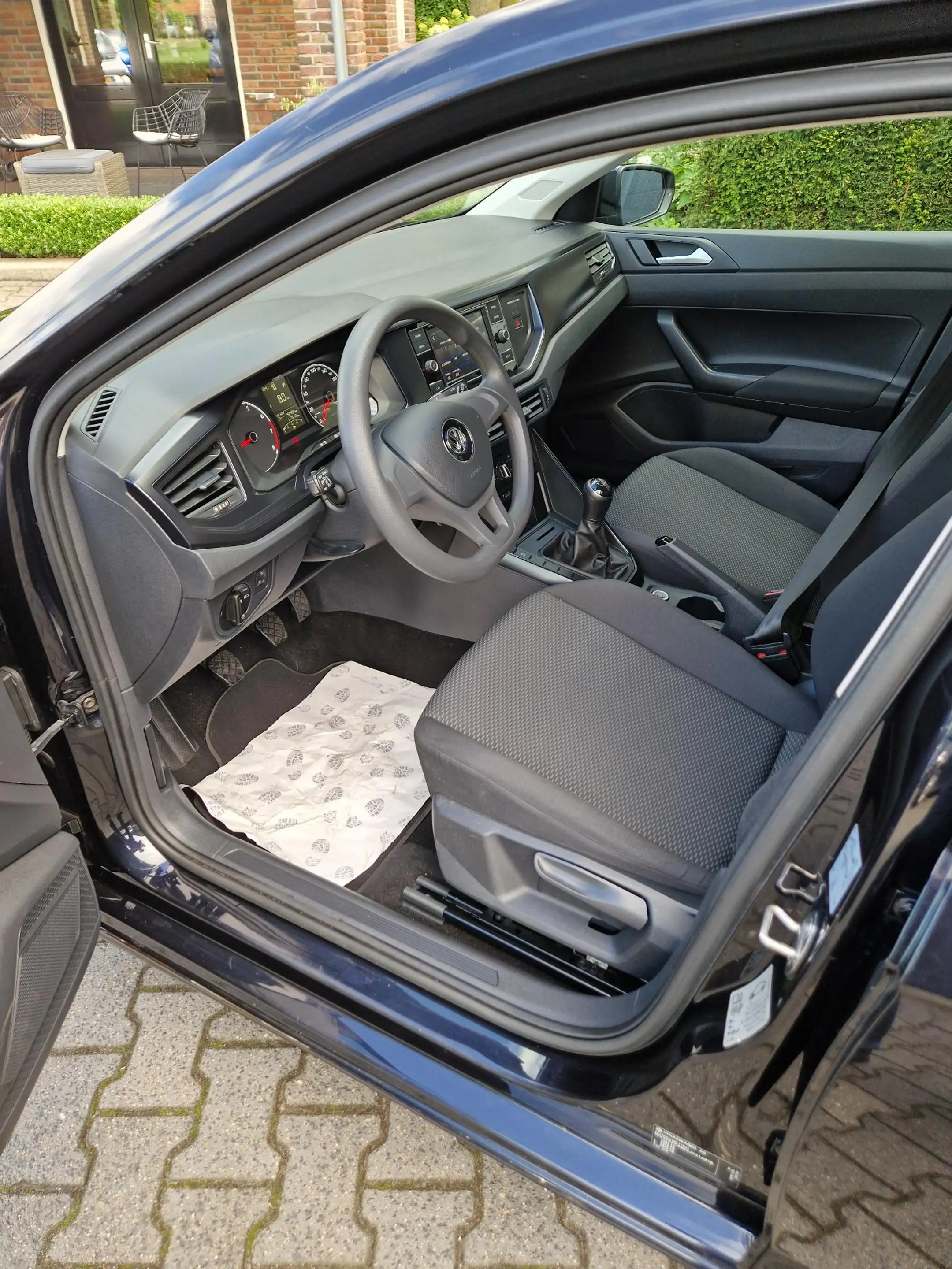 Volkswagen Polo 1.0 MPI Beats — photo 10