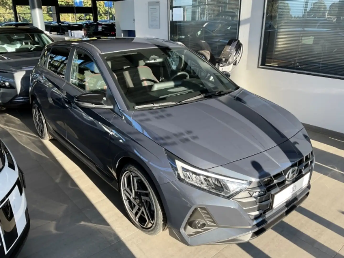 Hyundai i20 N Line 1.0 T-GDI EU6e FL (MY25) 1.0 T-GDI (100 PS) Grau - 2