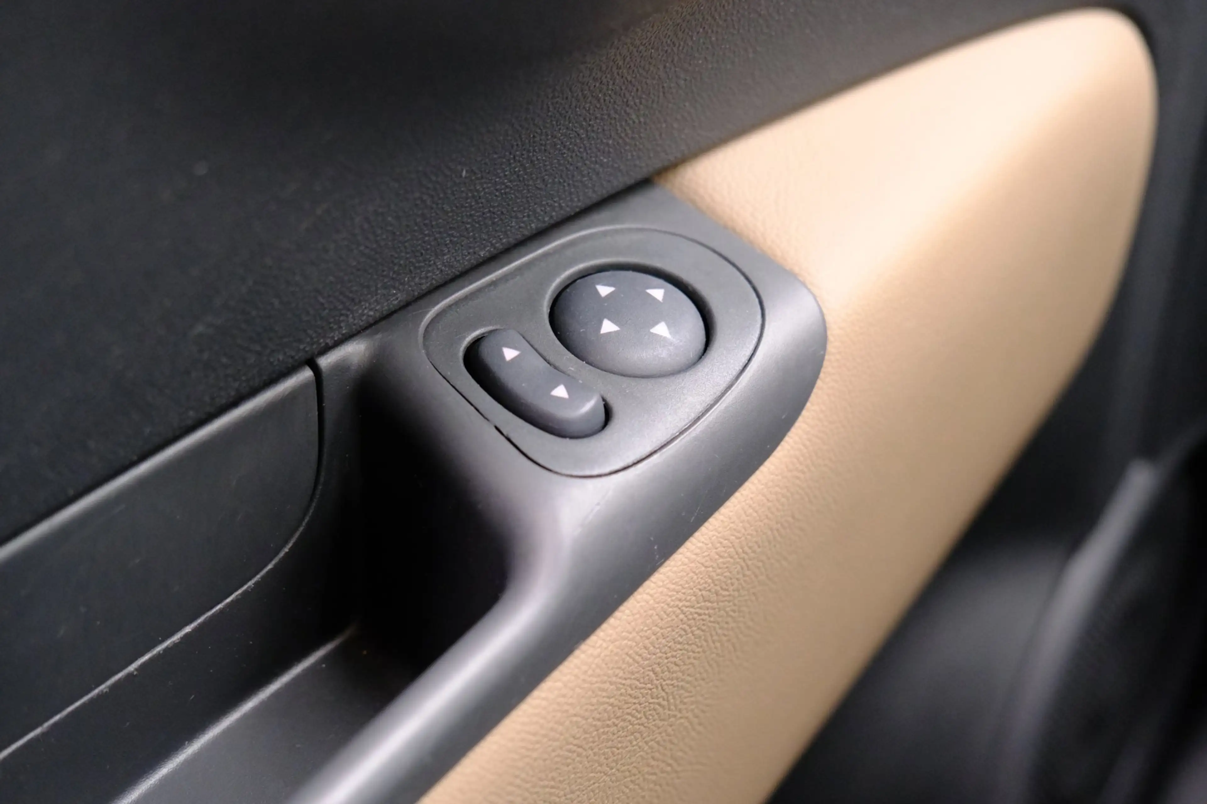 Fiat 500 1.2 Lounge Pano|Leder|Xenon|Clima|LMV — photo 22