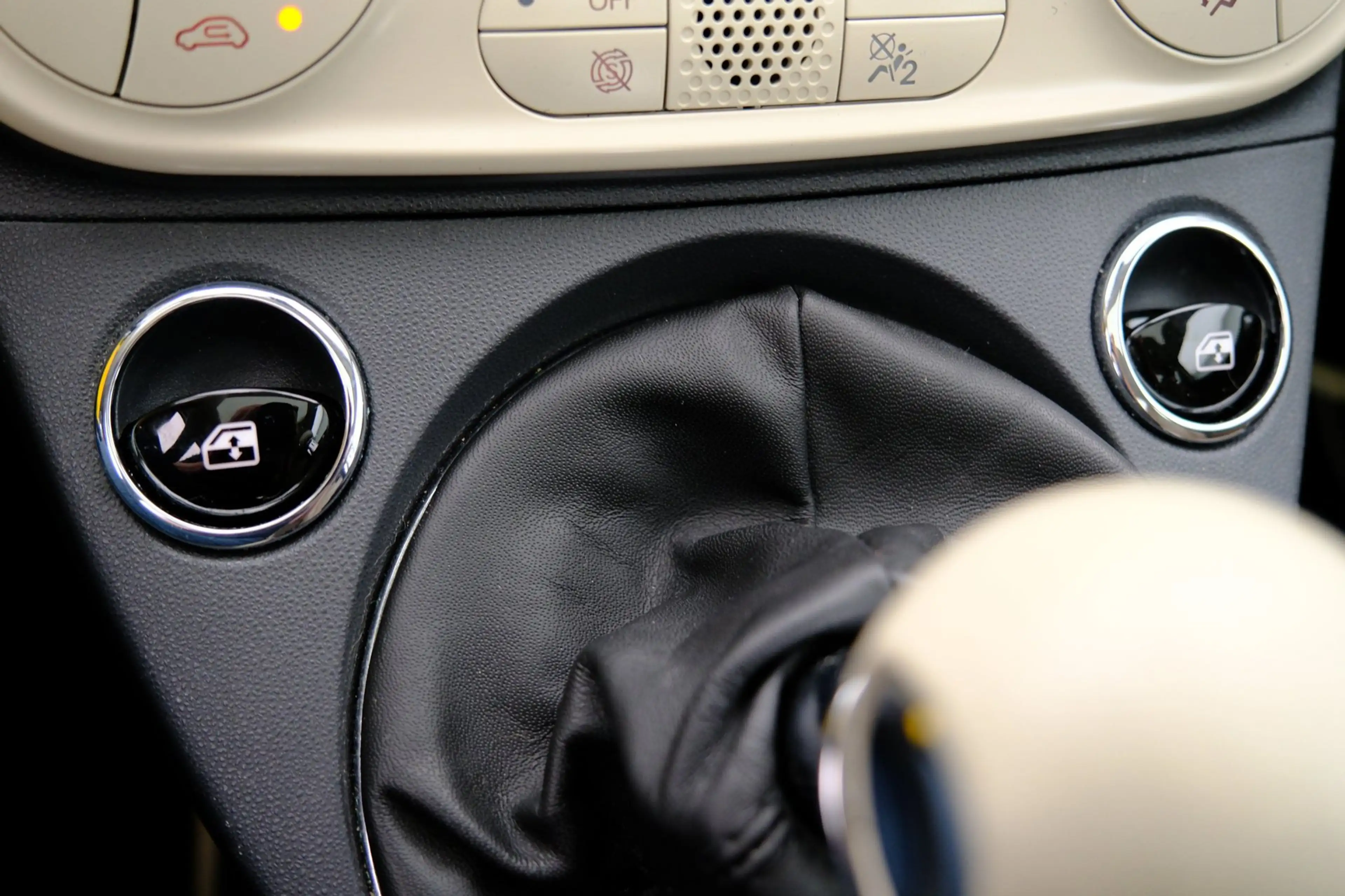 Fiat 500 1.2 Lounge Pano|Leder|Xenon|Clima|LMV — photo 21