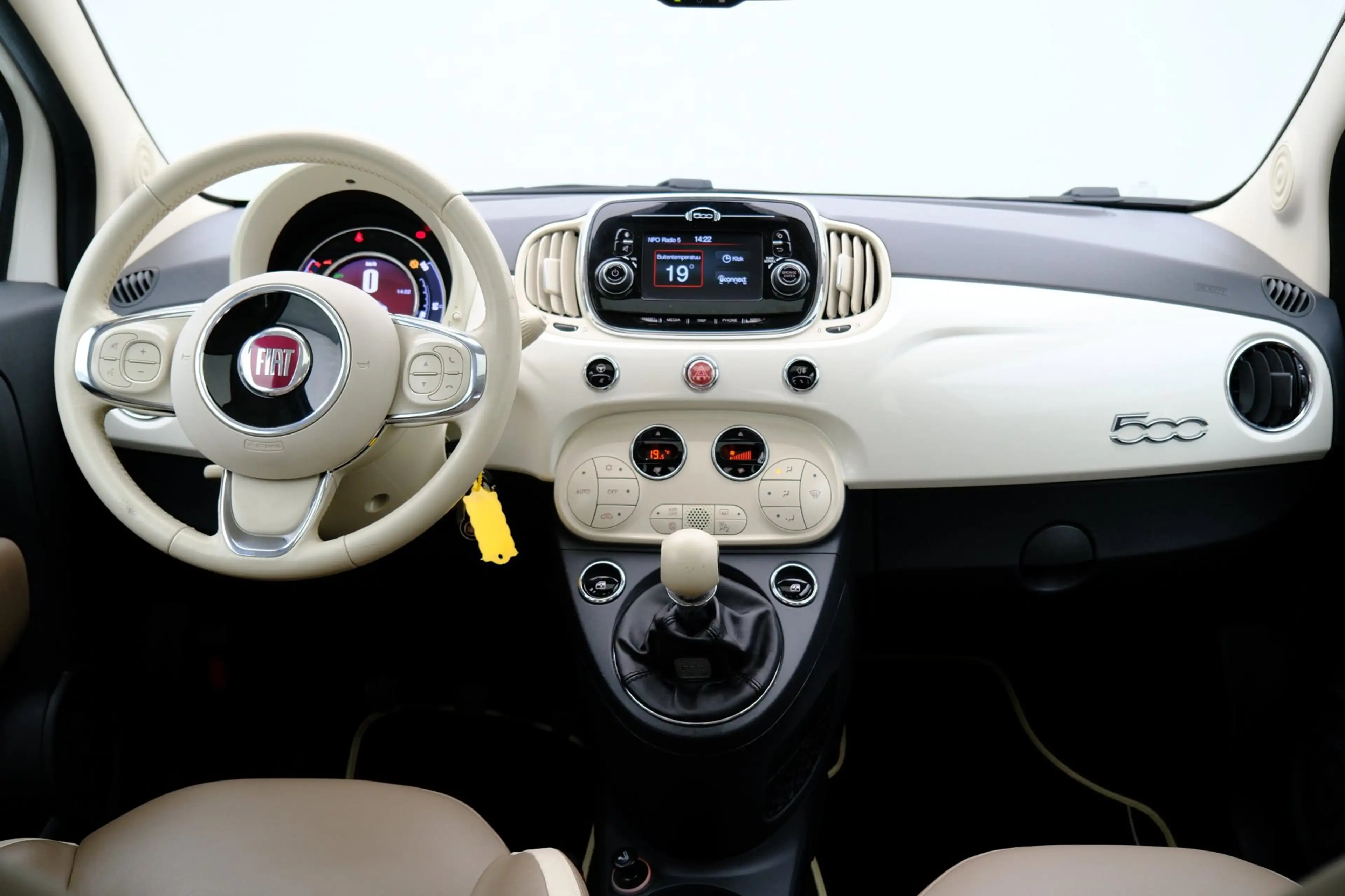 Fiat 500 1.2 Lounge Pano|Leder|Xenon|Clima|LMV — photo 5