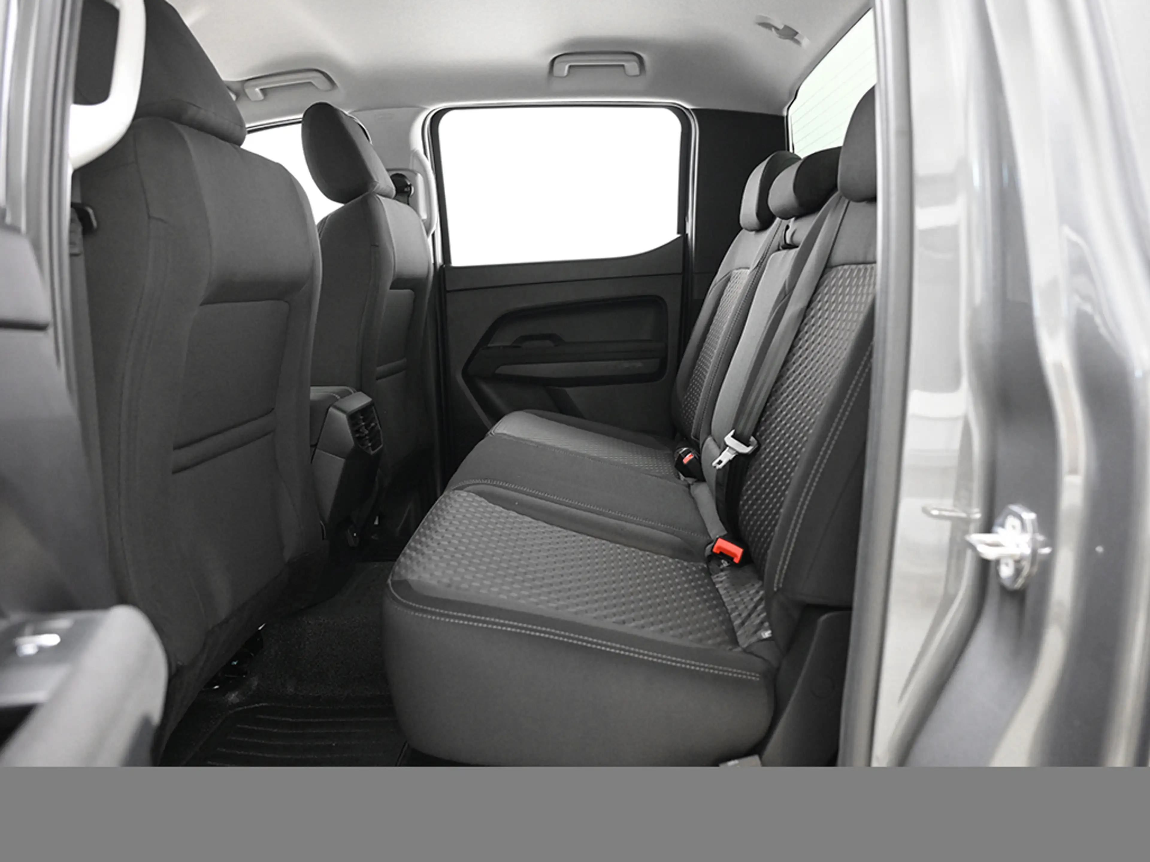 Volkswagen Amarok 2.0 LIFE 4MOTION AHK NAVI MATRIXLED CAM — photo 13
