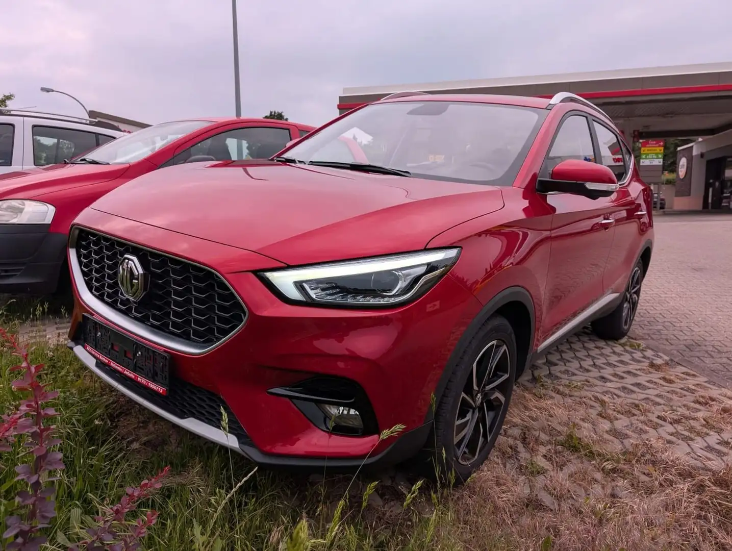 MG ZS Luxury Leder el. Sitz Navi DAV LED Alu voll! Rot - 1