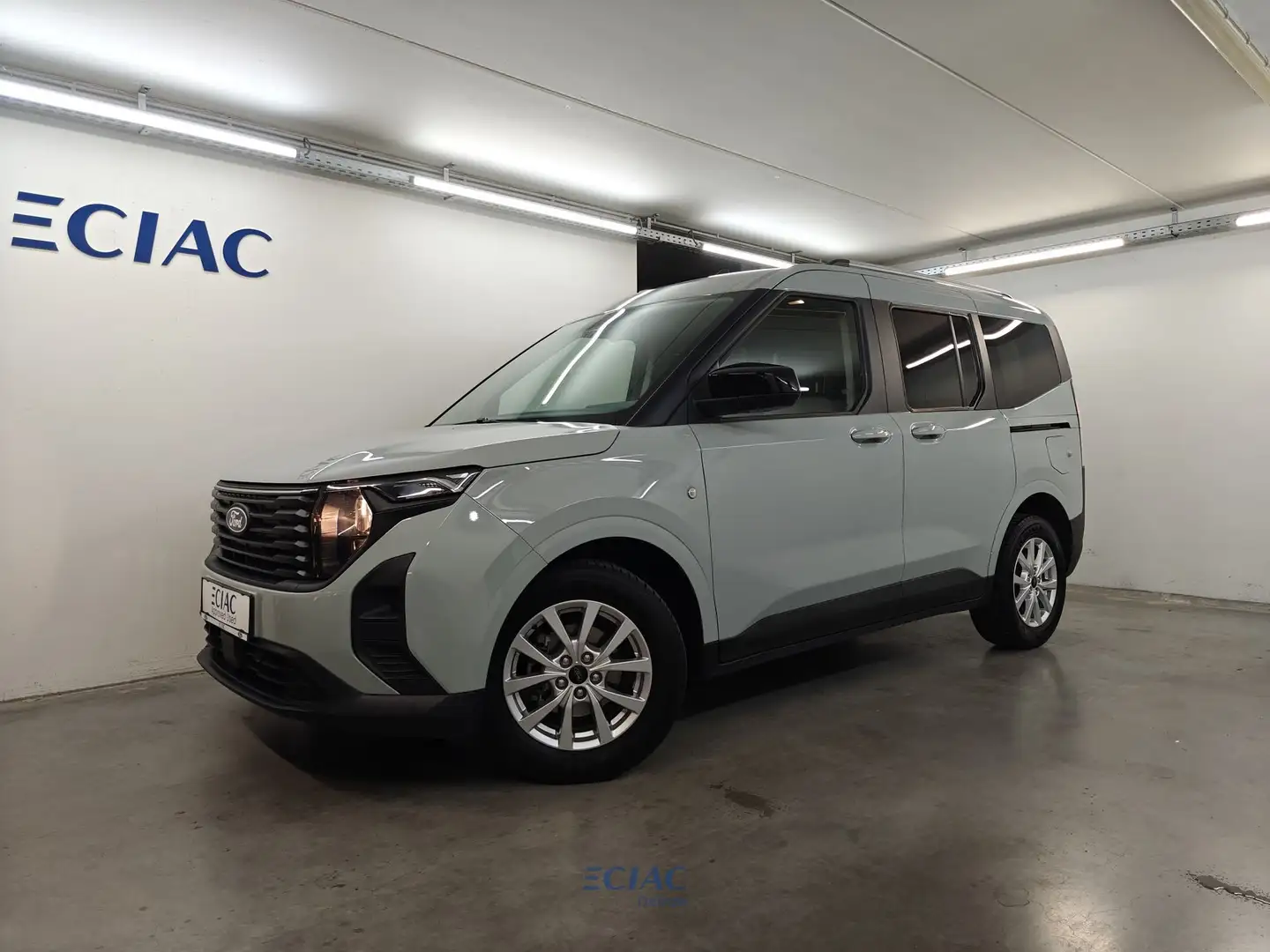 Ford Tourneo Courier Titanium Automaat - Garantie tot 05/2028, zonder Vert - 1